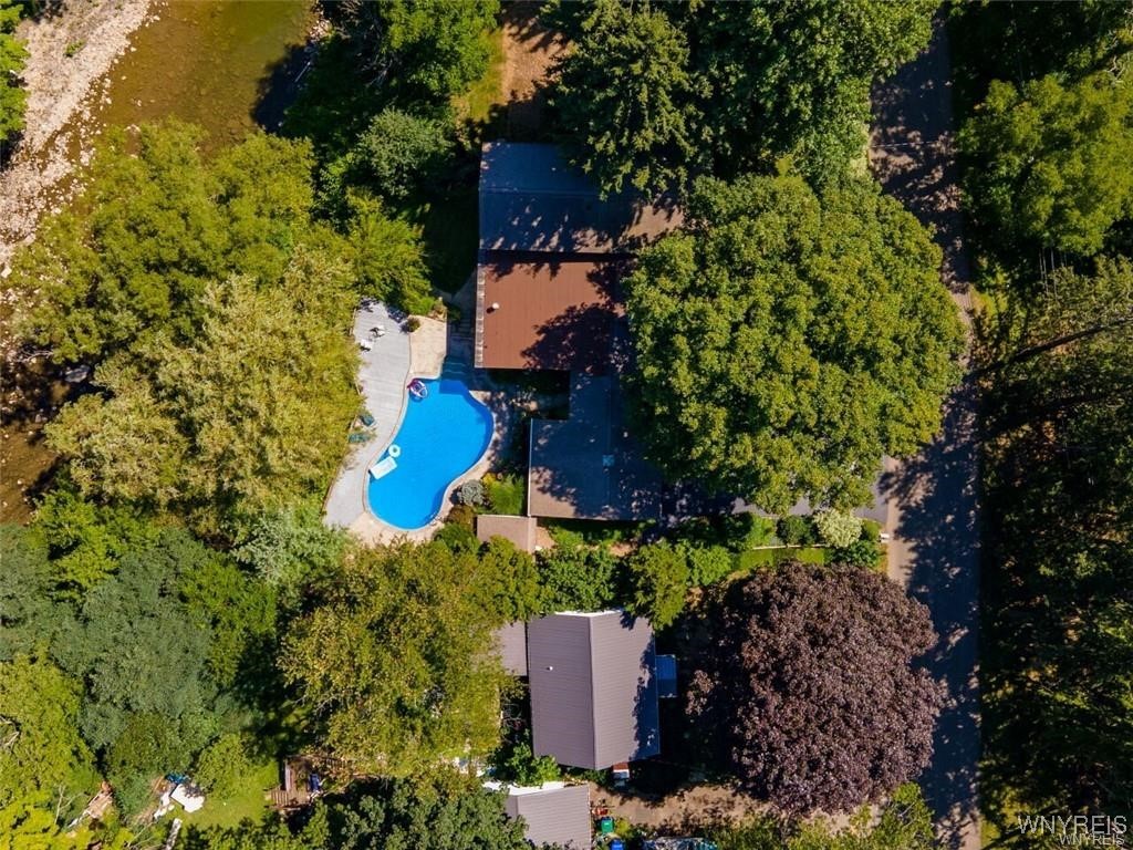 3714 Hampton Brook Drive