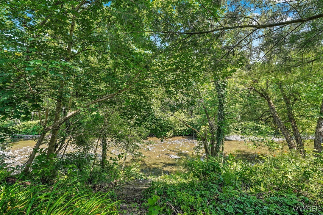 3714 Hampton Brook Drive