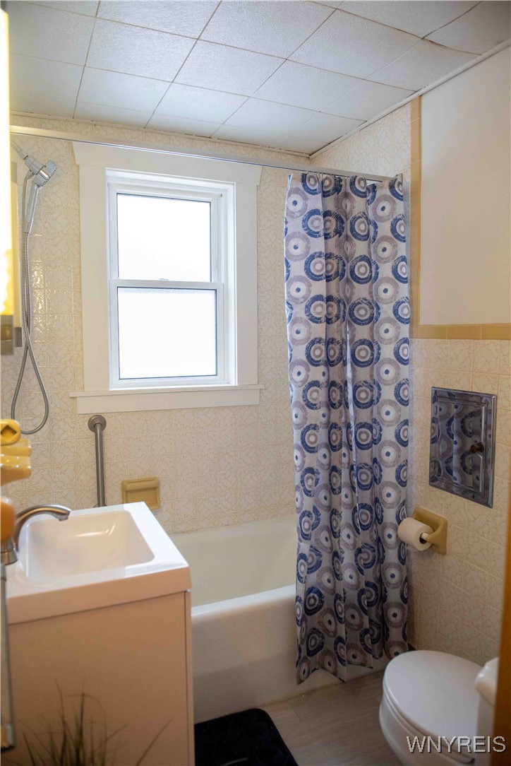 144 East Milnor Avenue