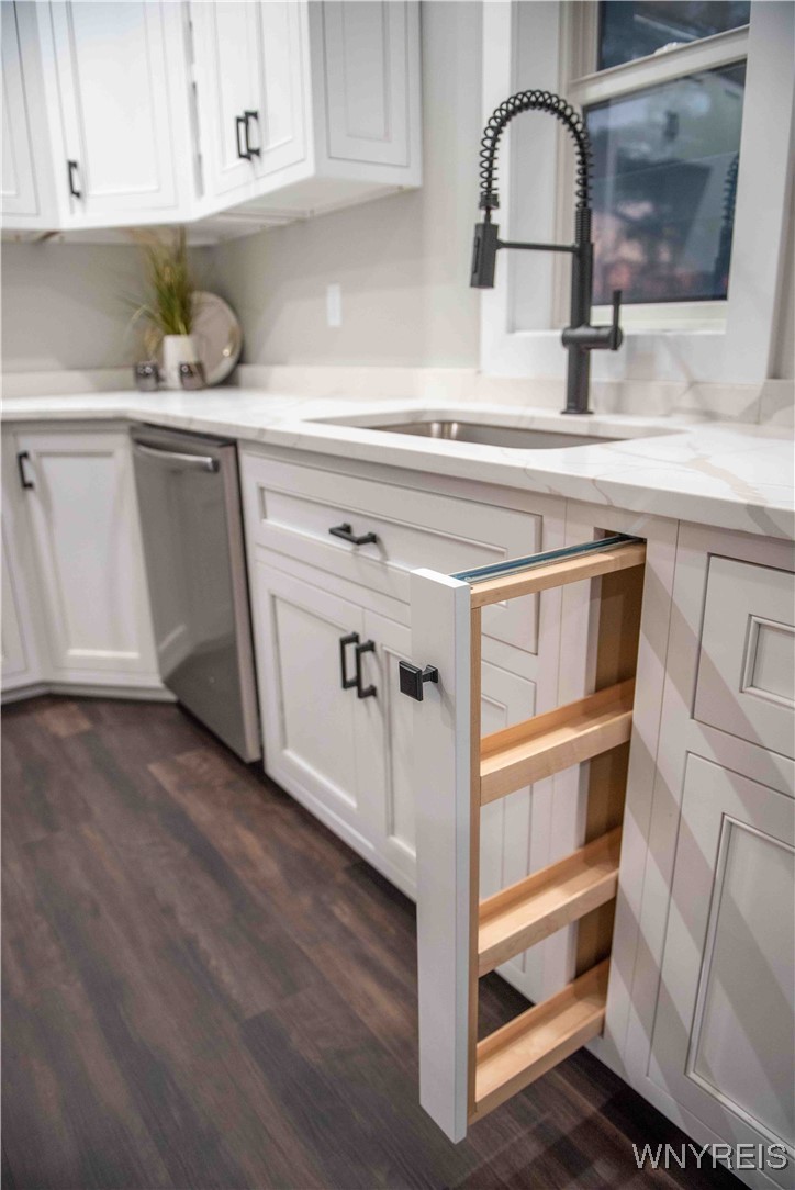 6220 Versailles Road