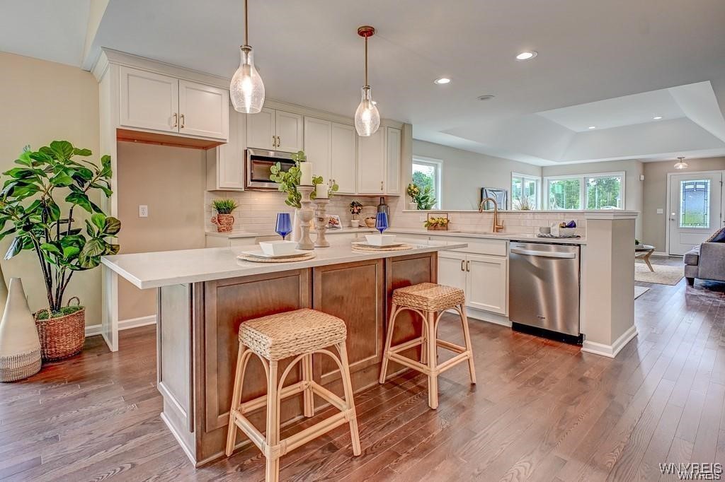 4543 Camp Road L203