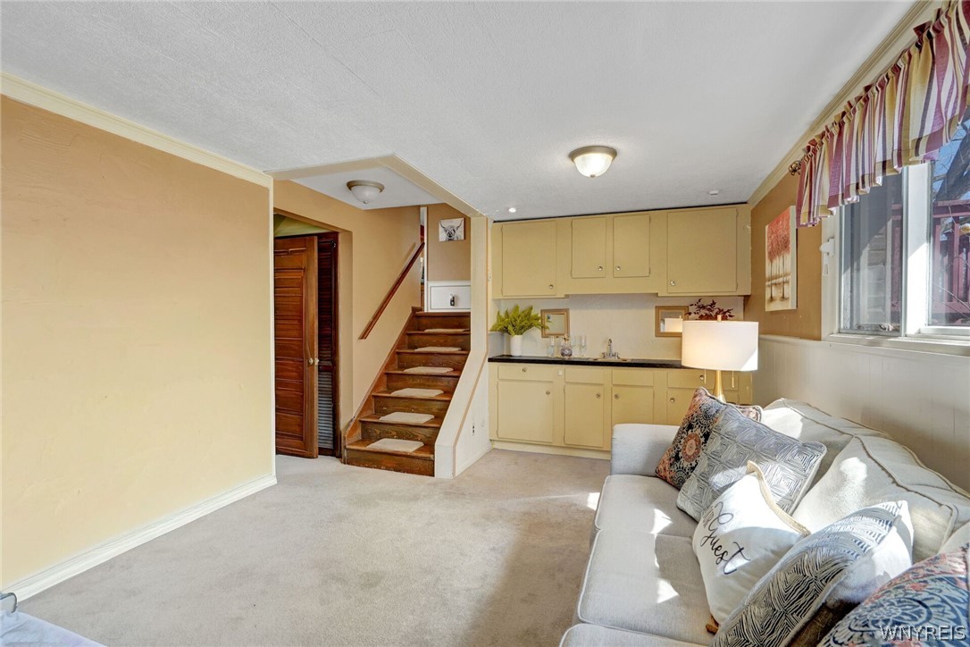 5658 Juno Drive