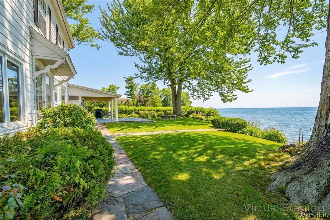 4998 Lake Shore Road