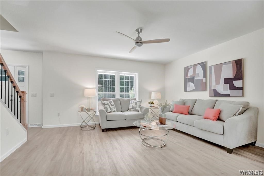 26 Rosalind Dr
