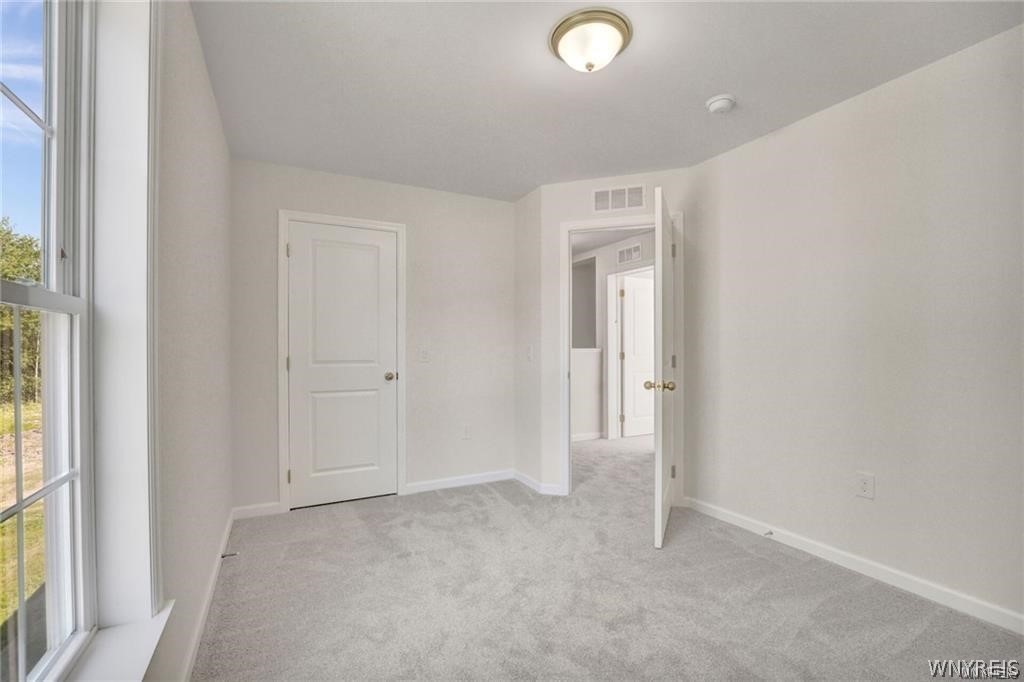 26 Rosalind Dr