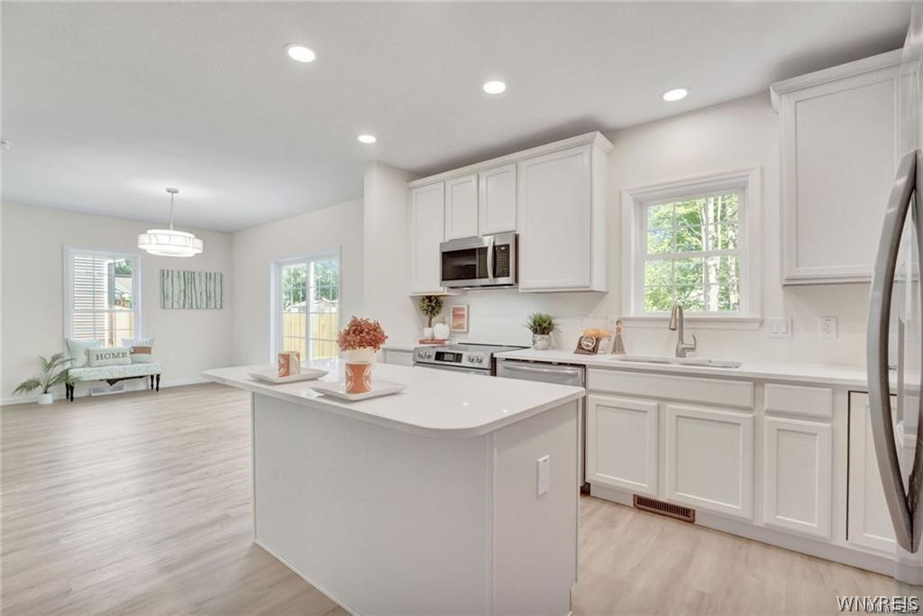 26 Rosalind Dr