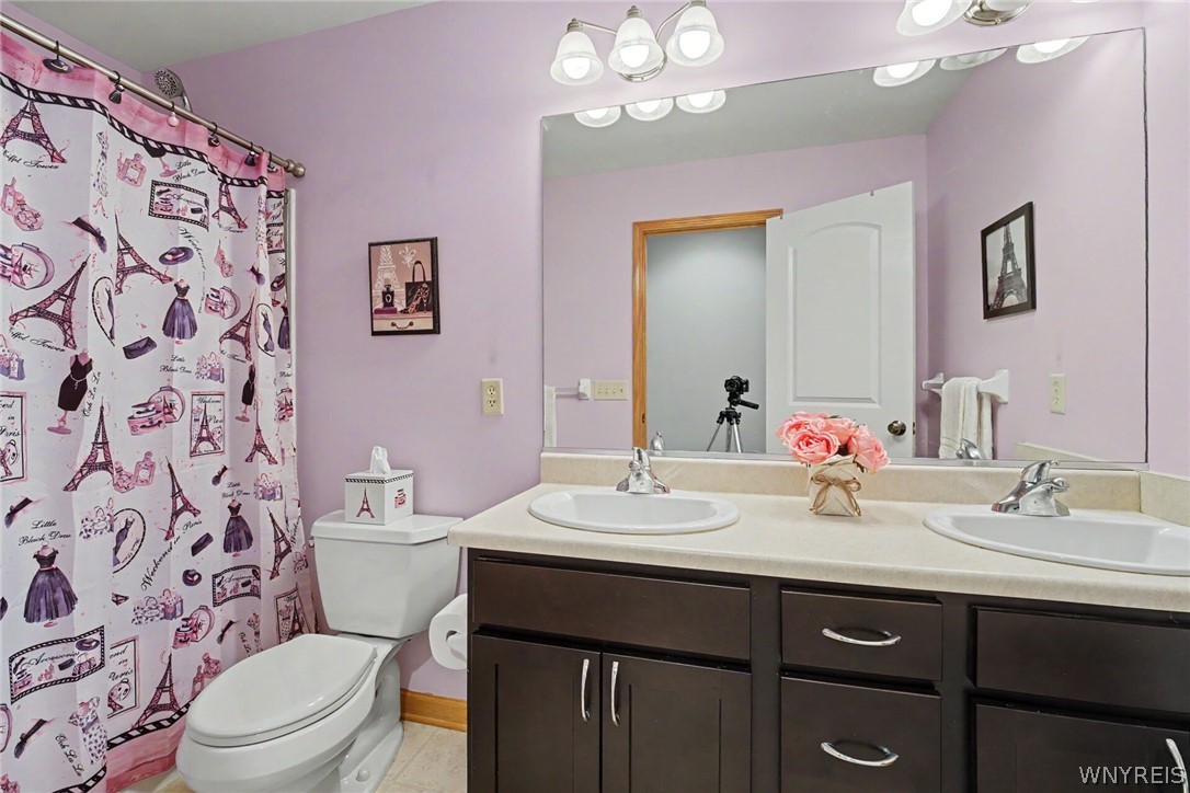 2322 Hobblebush Lane
