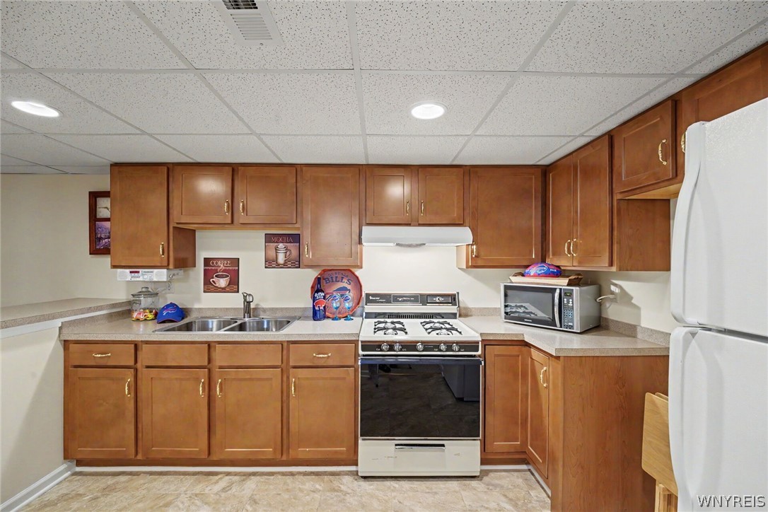 2322 Hobblebush Lane