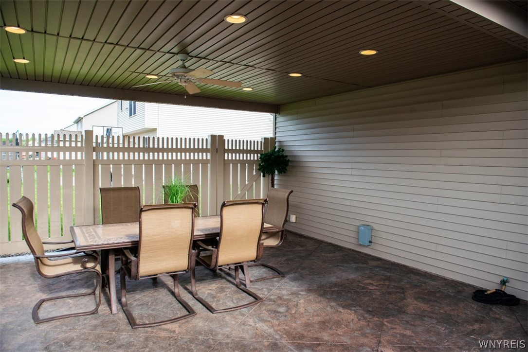 2322 Hobblebush Lane