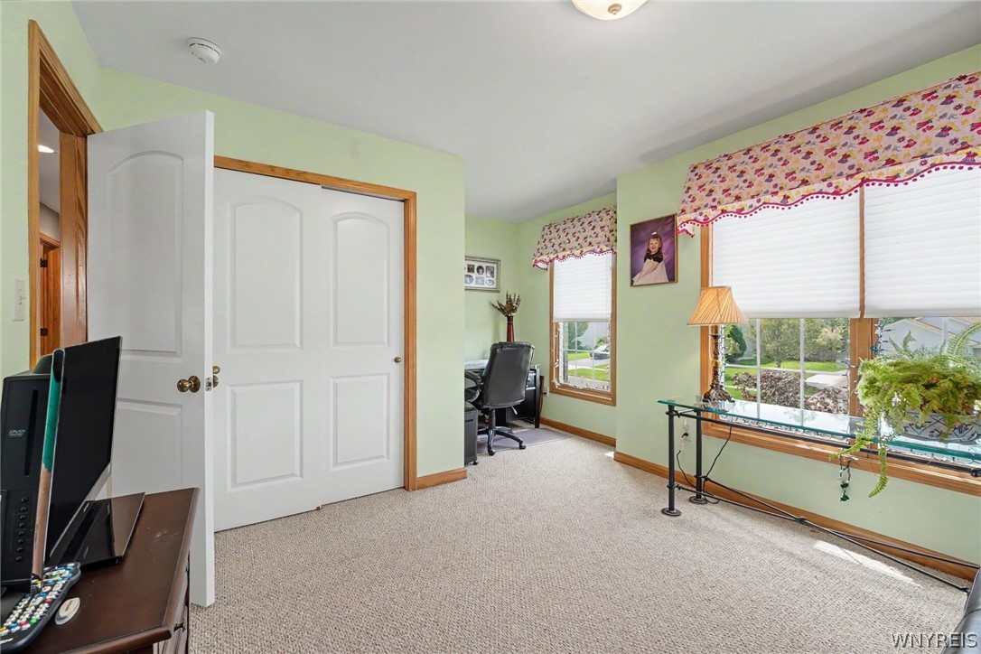 2322 Hobblebush Lane