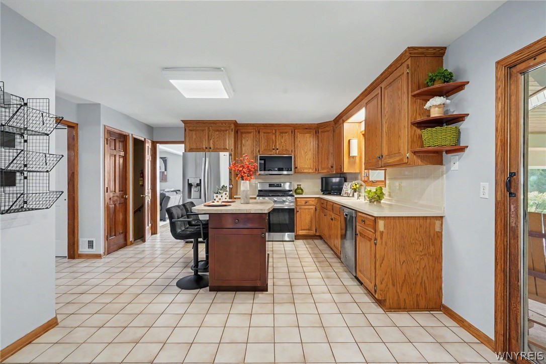 5485 Country Club Lane