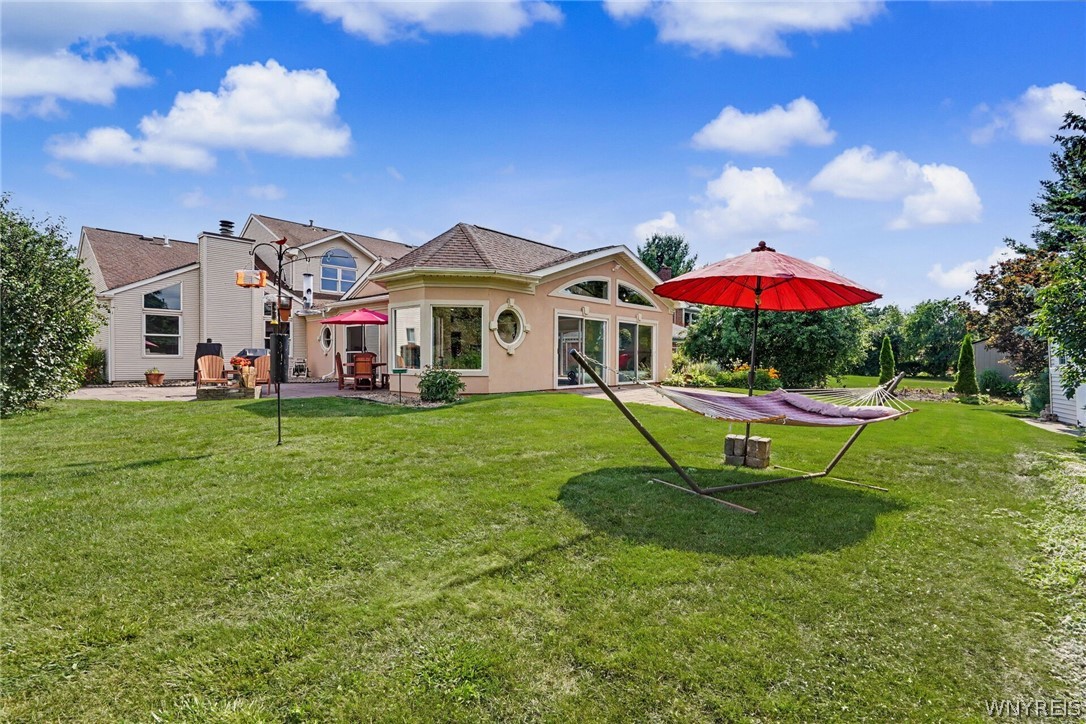 5485 Country Club Lane