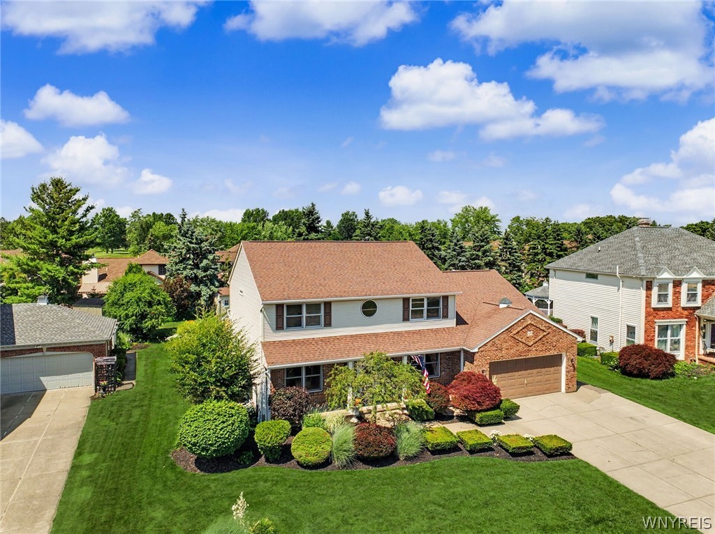 5485 Country Club Lane
