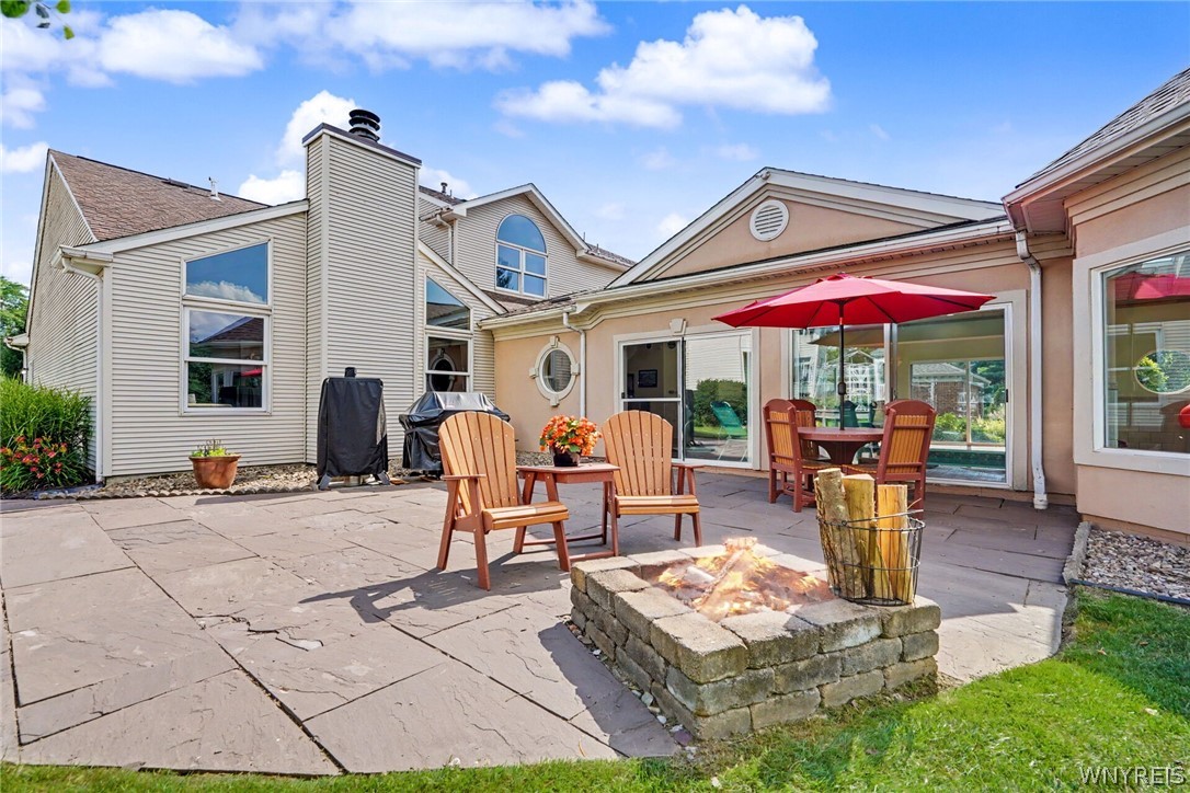 5485 Country Club Lane
