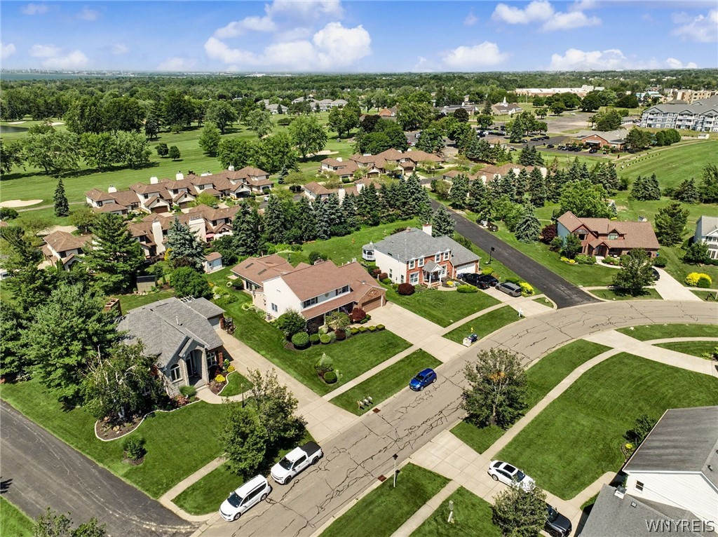 5485 Country Club Lane