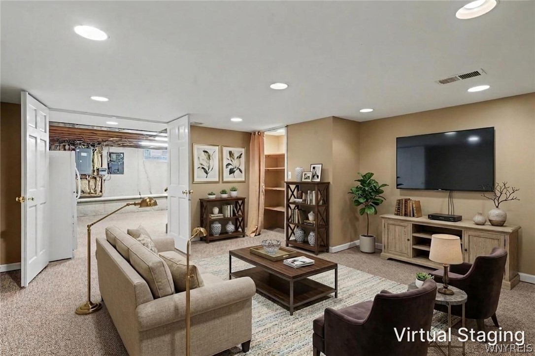 5485 Country Club Lane