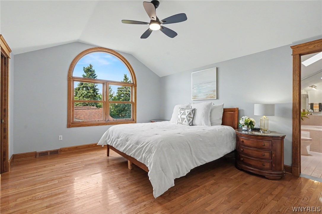 5485 Country Club Lane