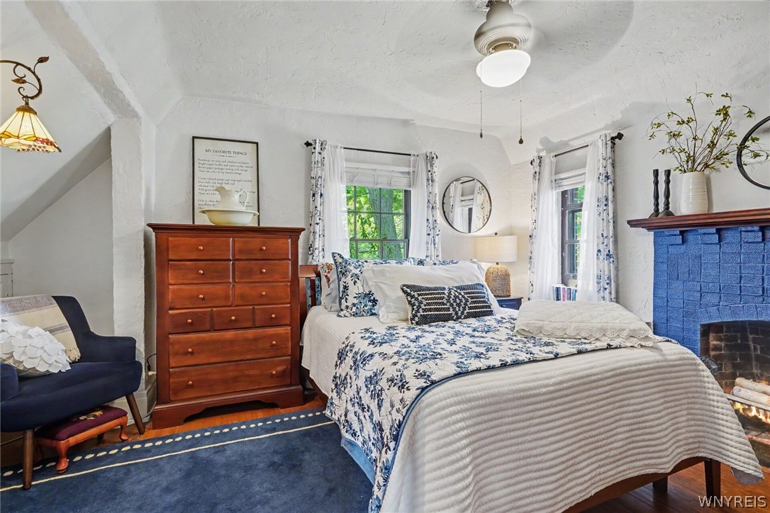 5118 Orchard Avenue