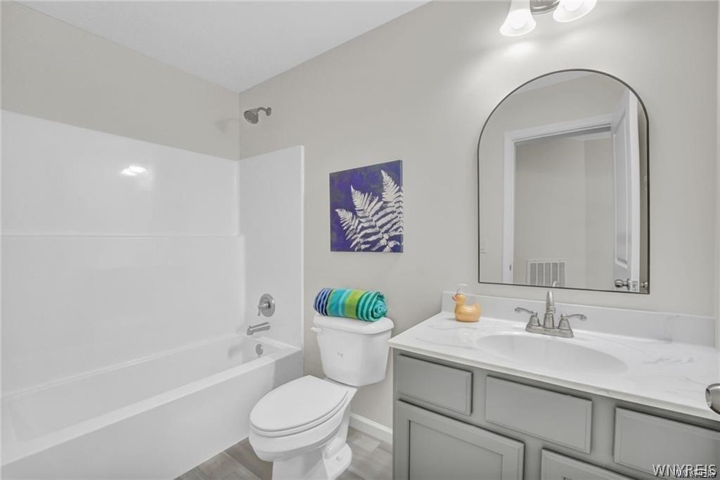 26 Rosalind Dr