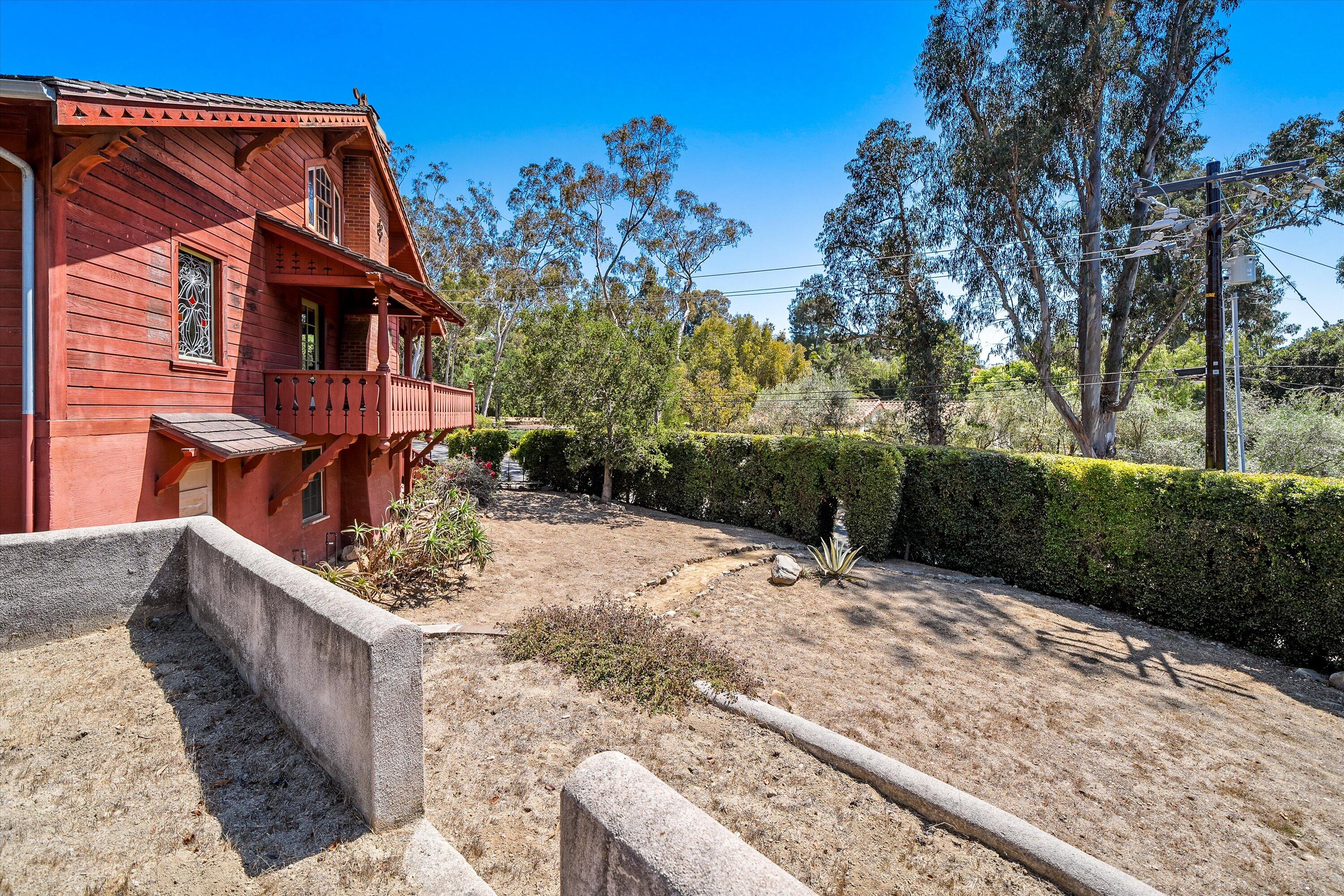 1060 Tremonto Road