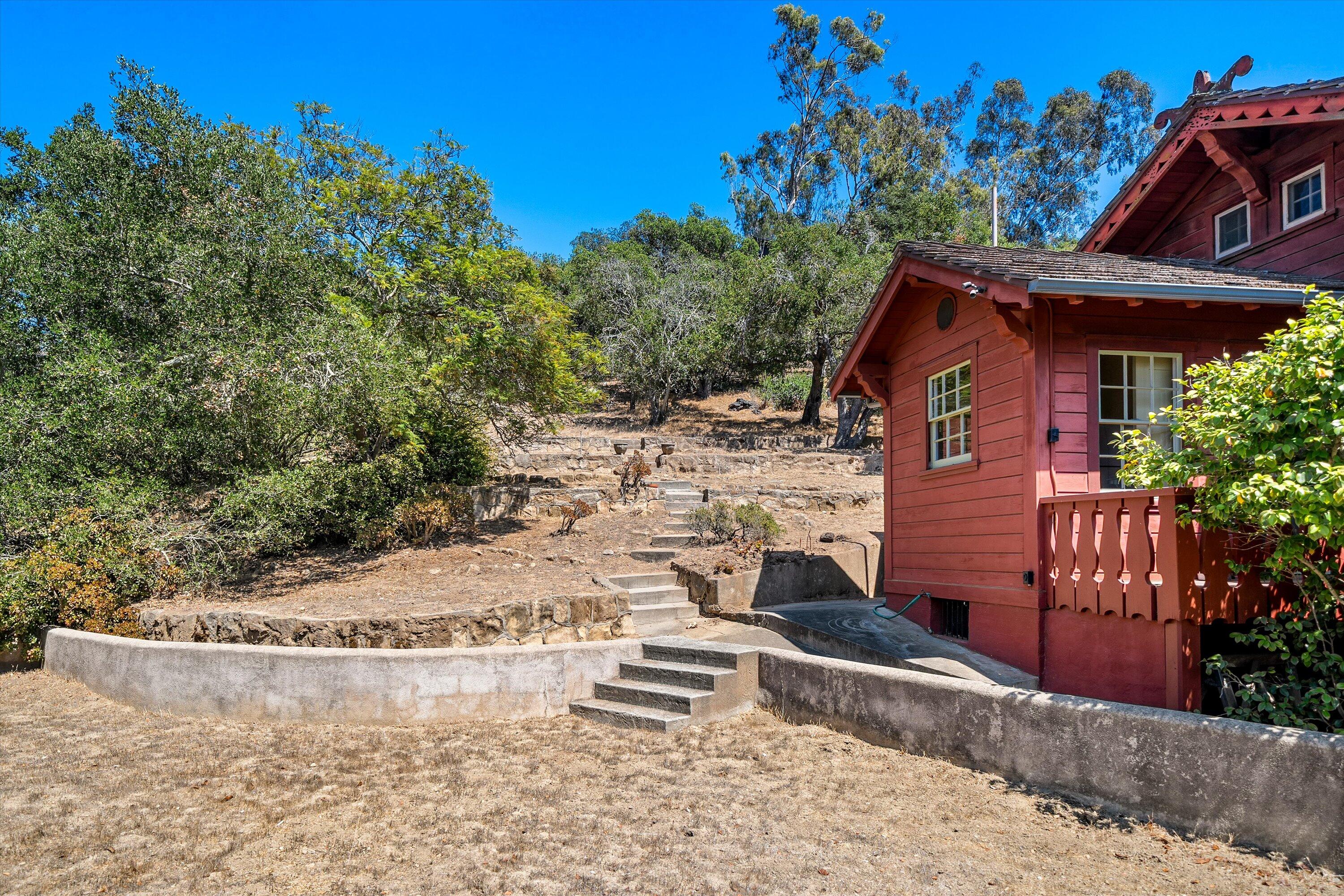 1060 Tremonto Road