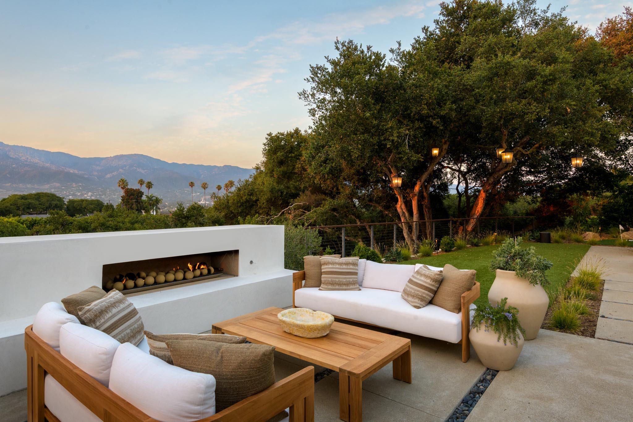1250 Bel Air Drive