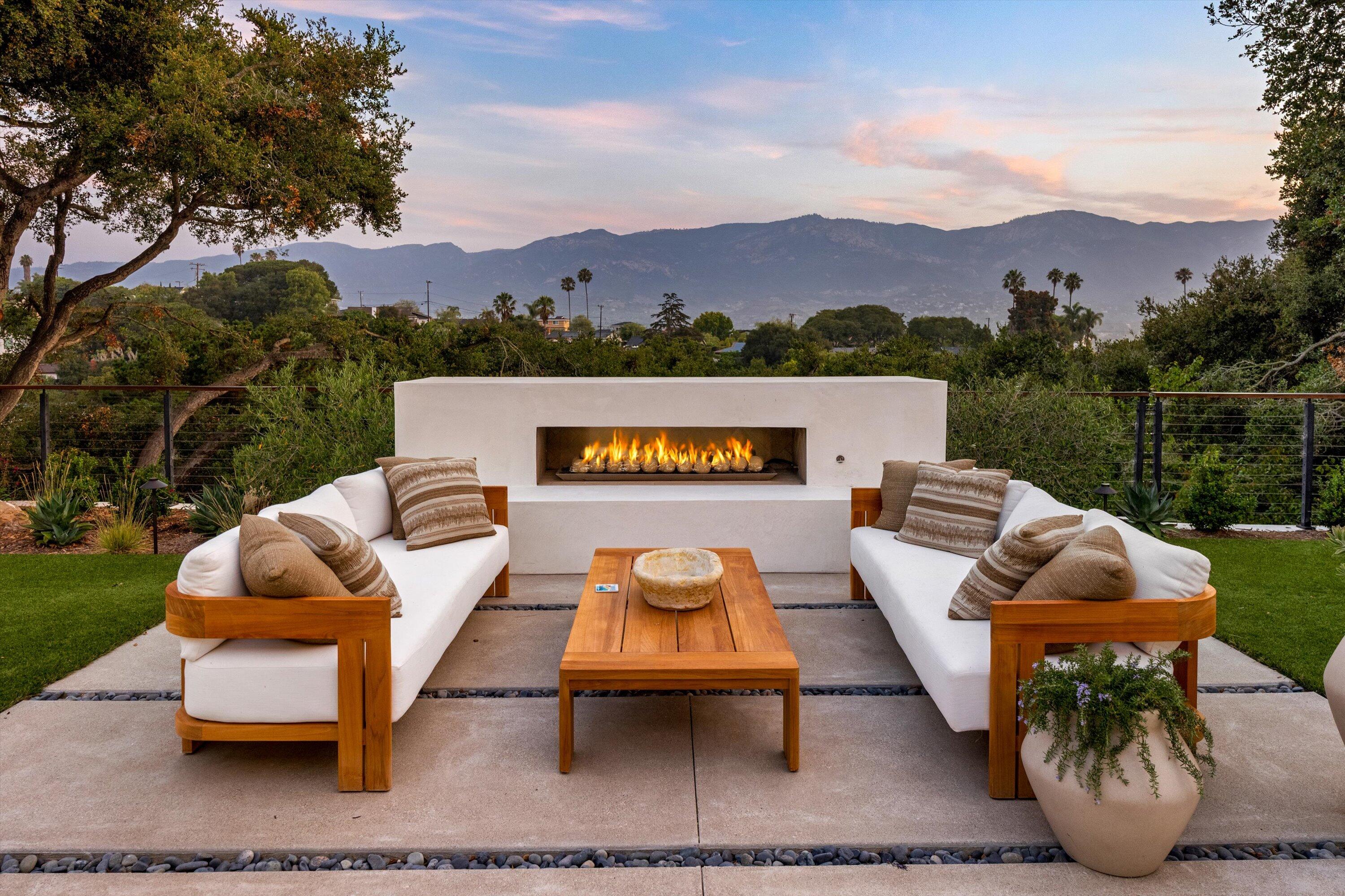 1250 Bel Air Drive