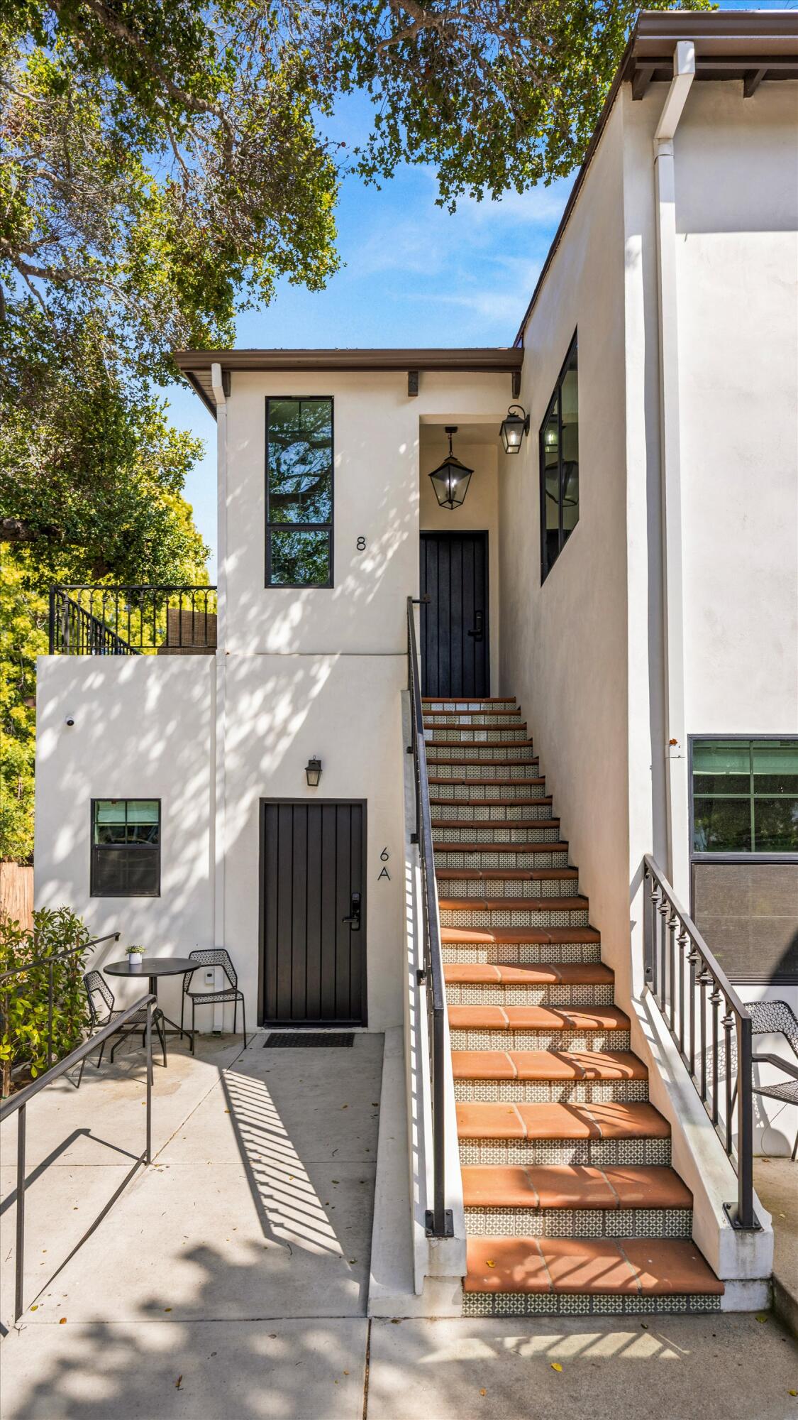 6 E Valerio Street