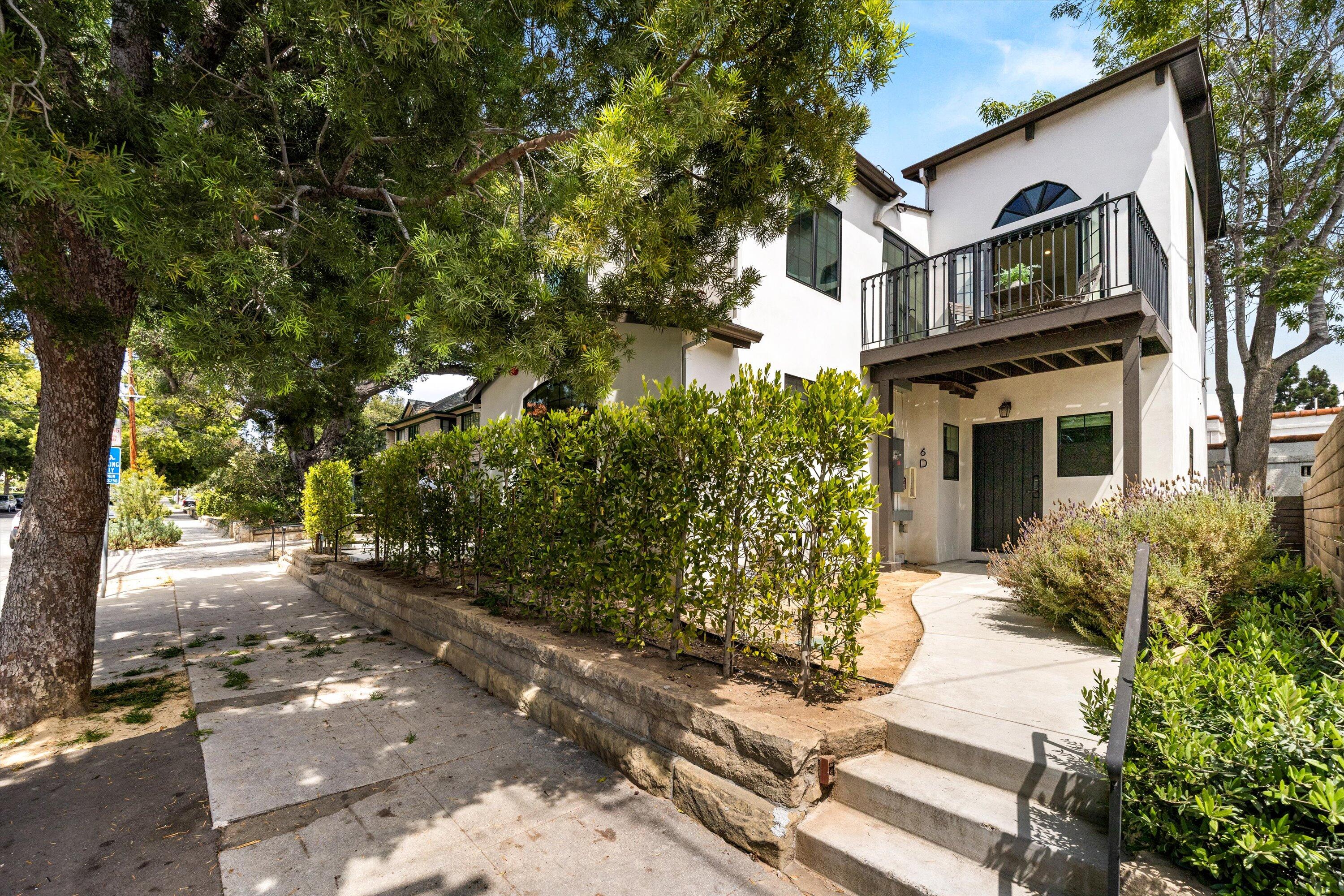 6 E Valerio Street