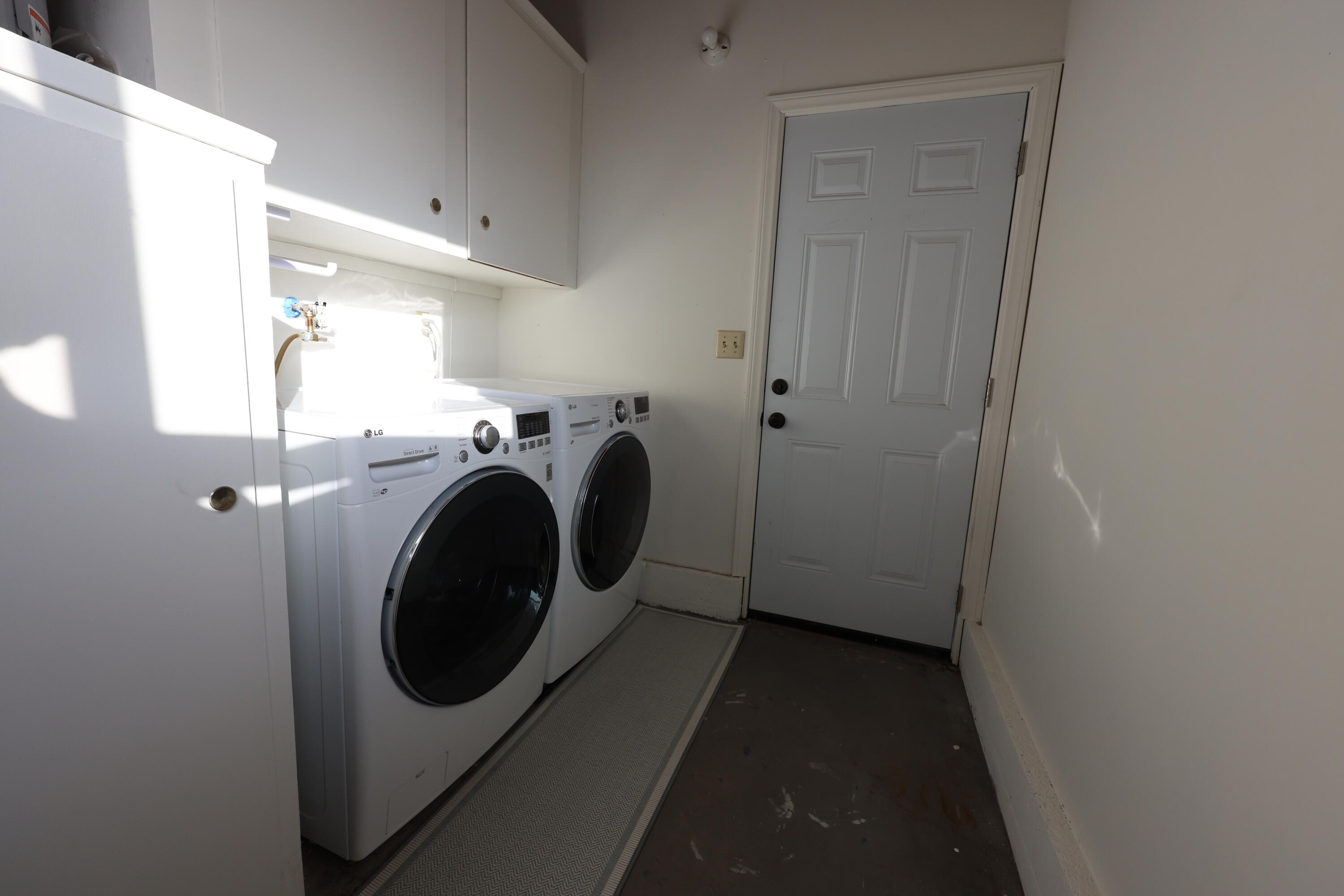 334 Consuelo Drive, A