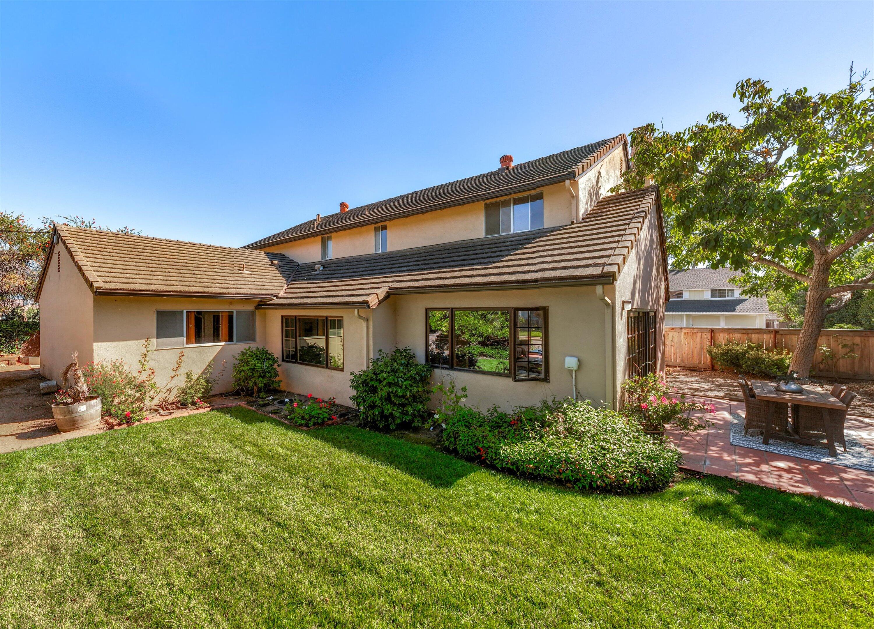 6236 Cumberland Drive