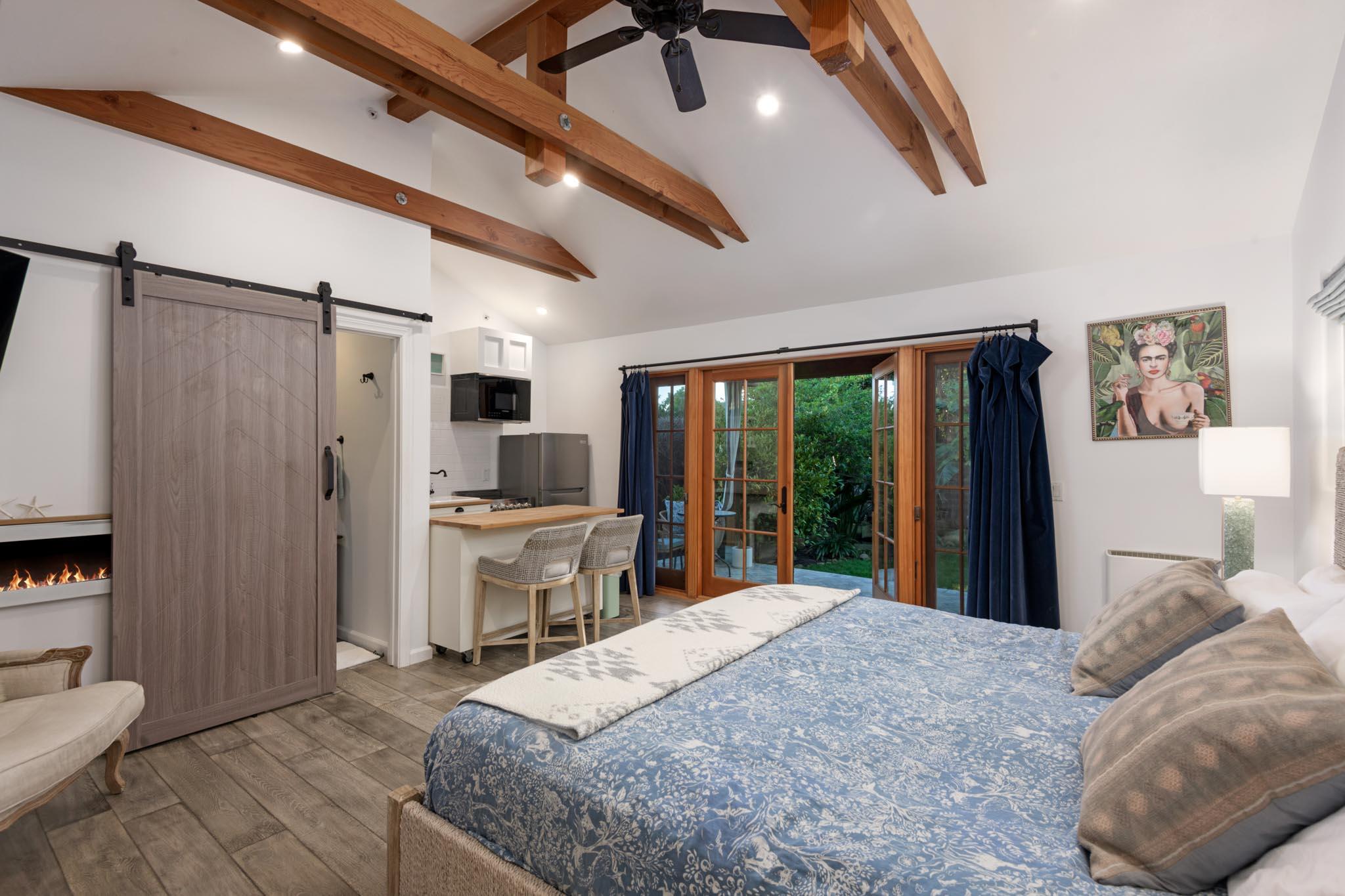 1109 Las Olas Avenue