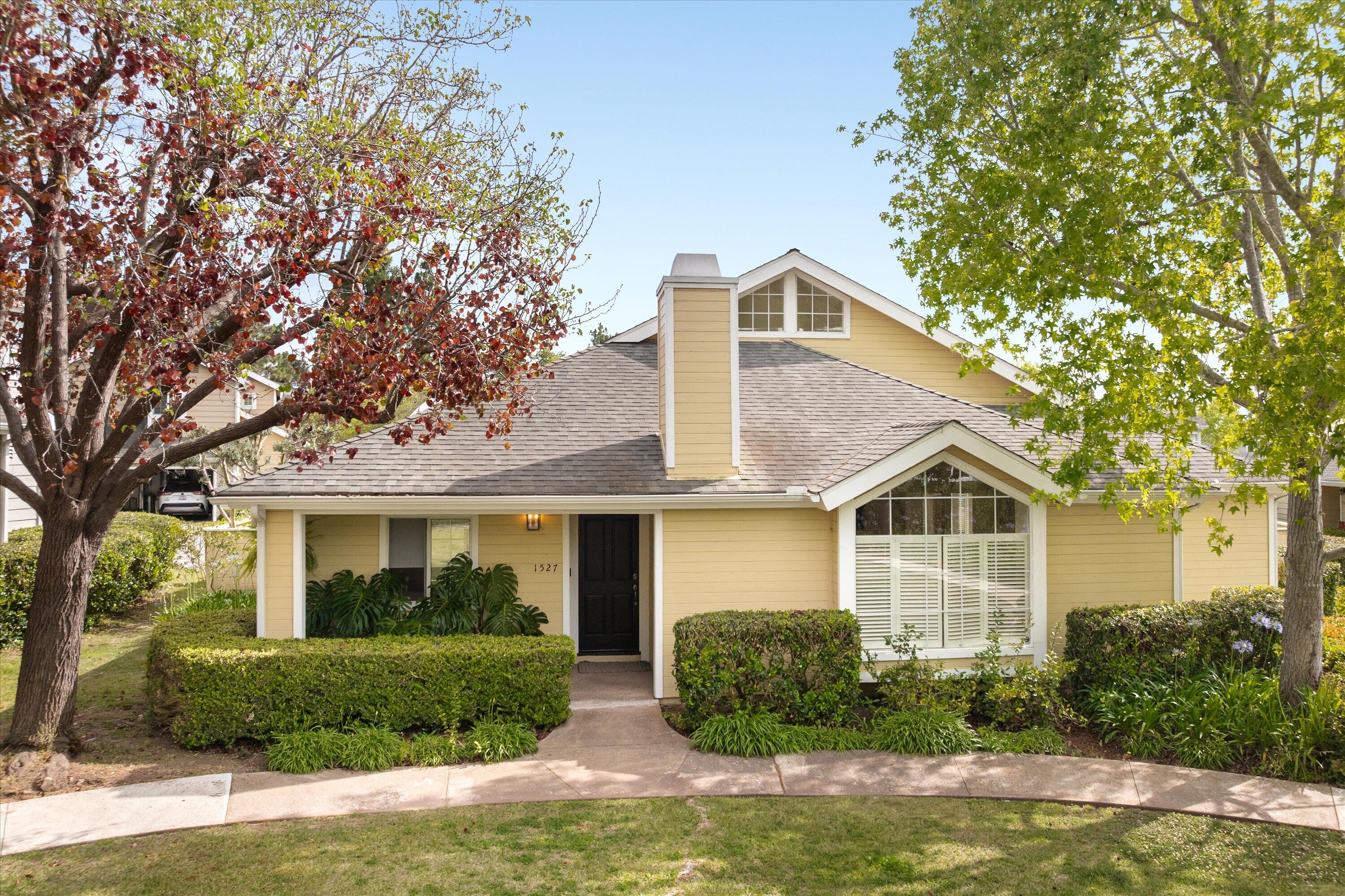 1527 Meadow Circle