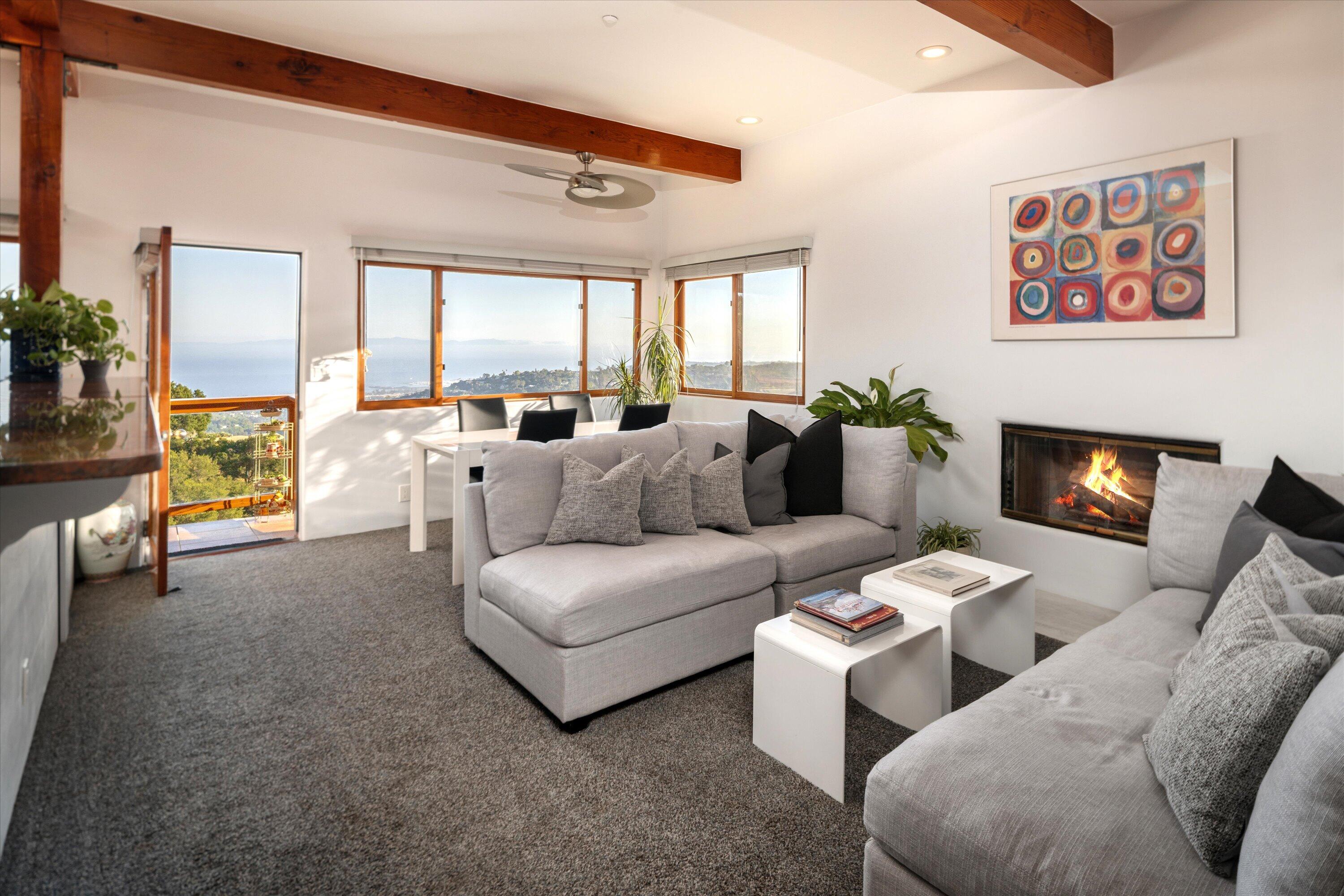 280 W Mountain Drive