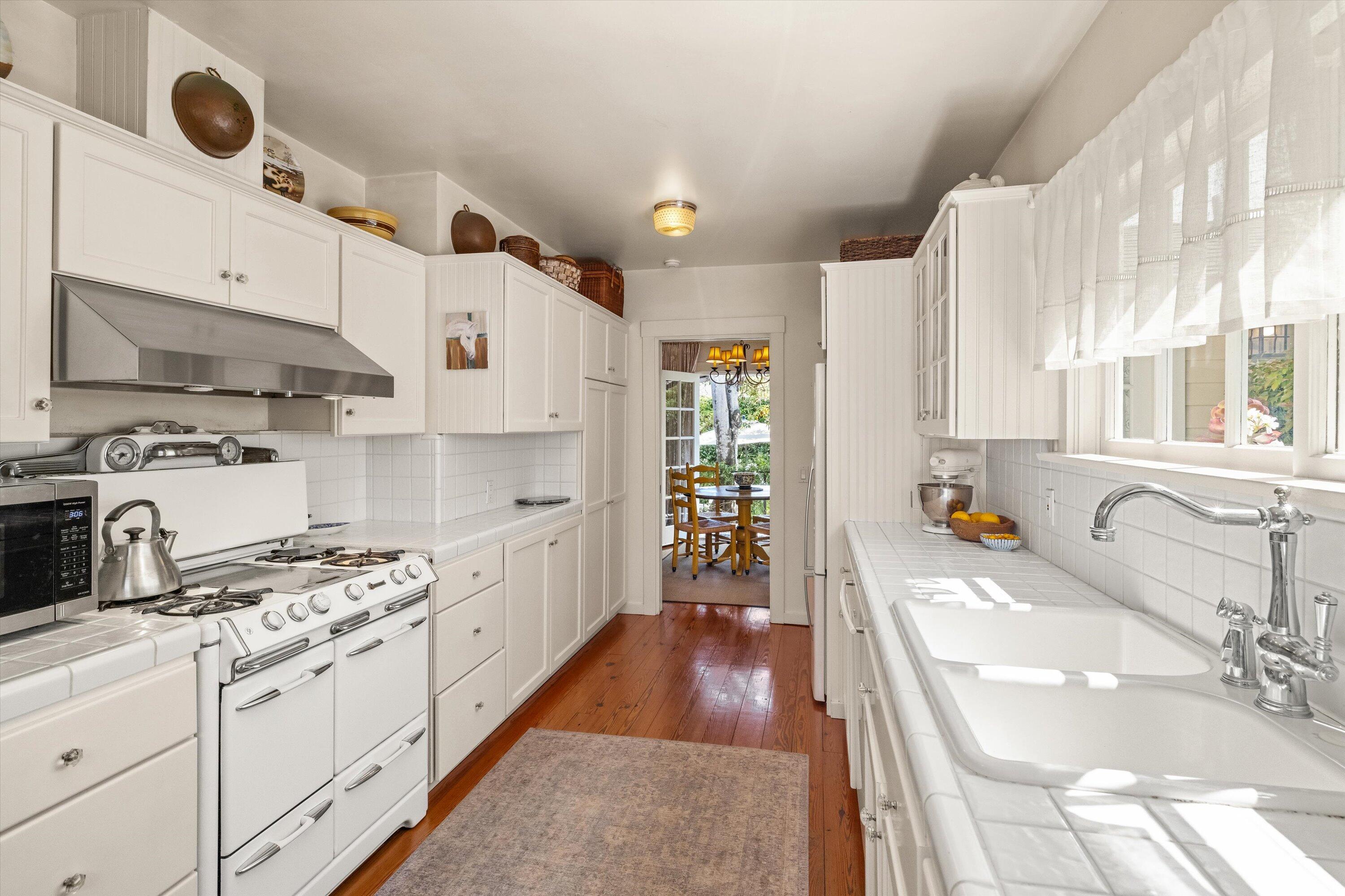 1520 Willina Lane