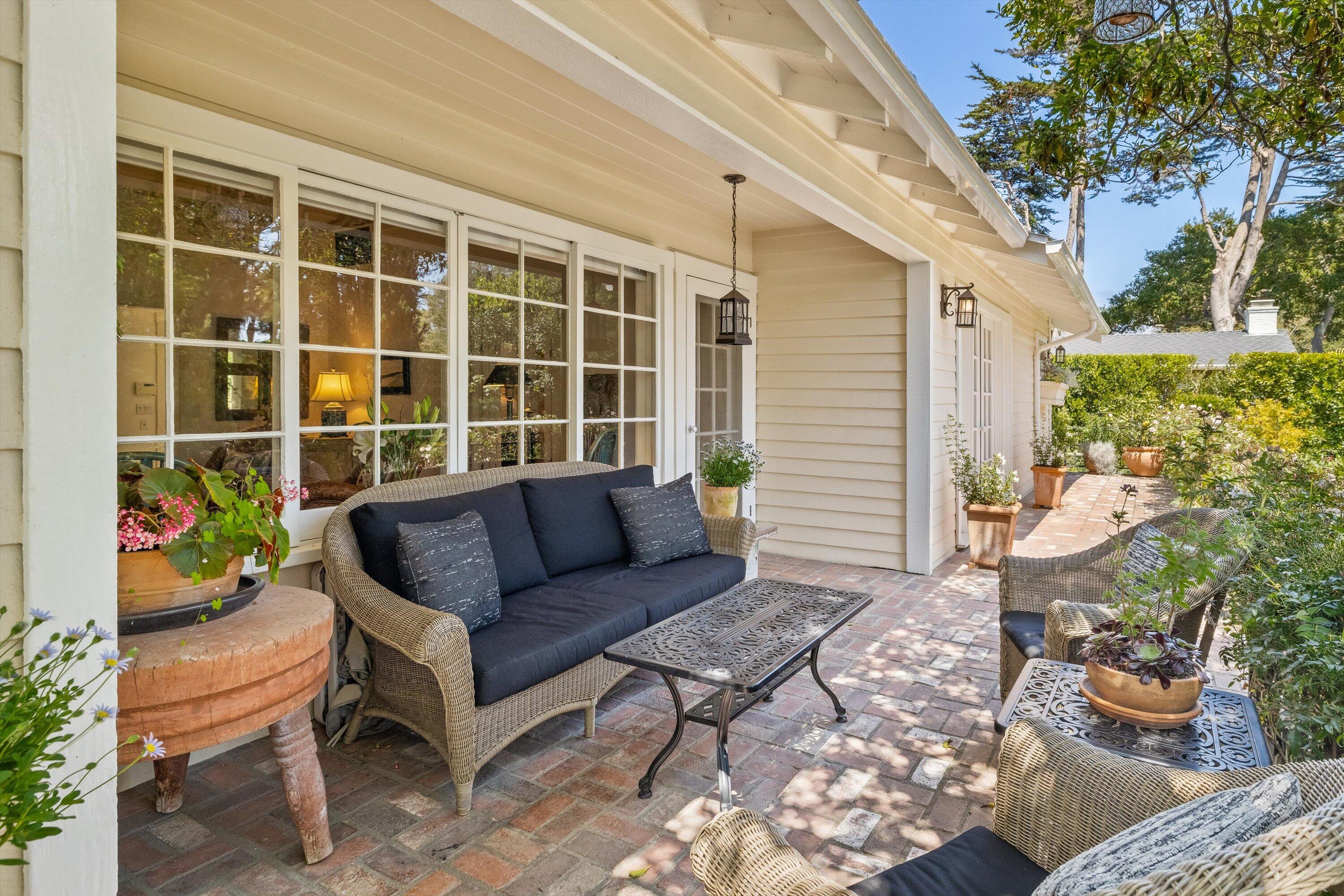 1520 Willina Lane