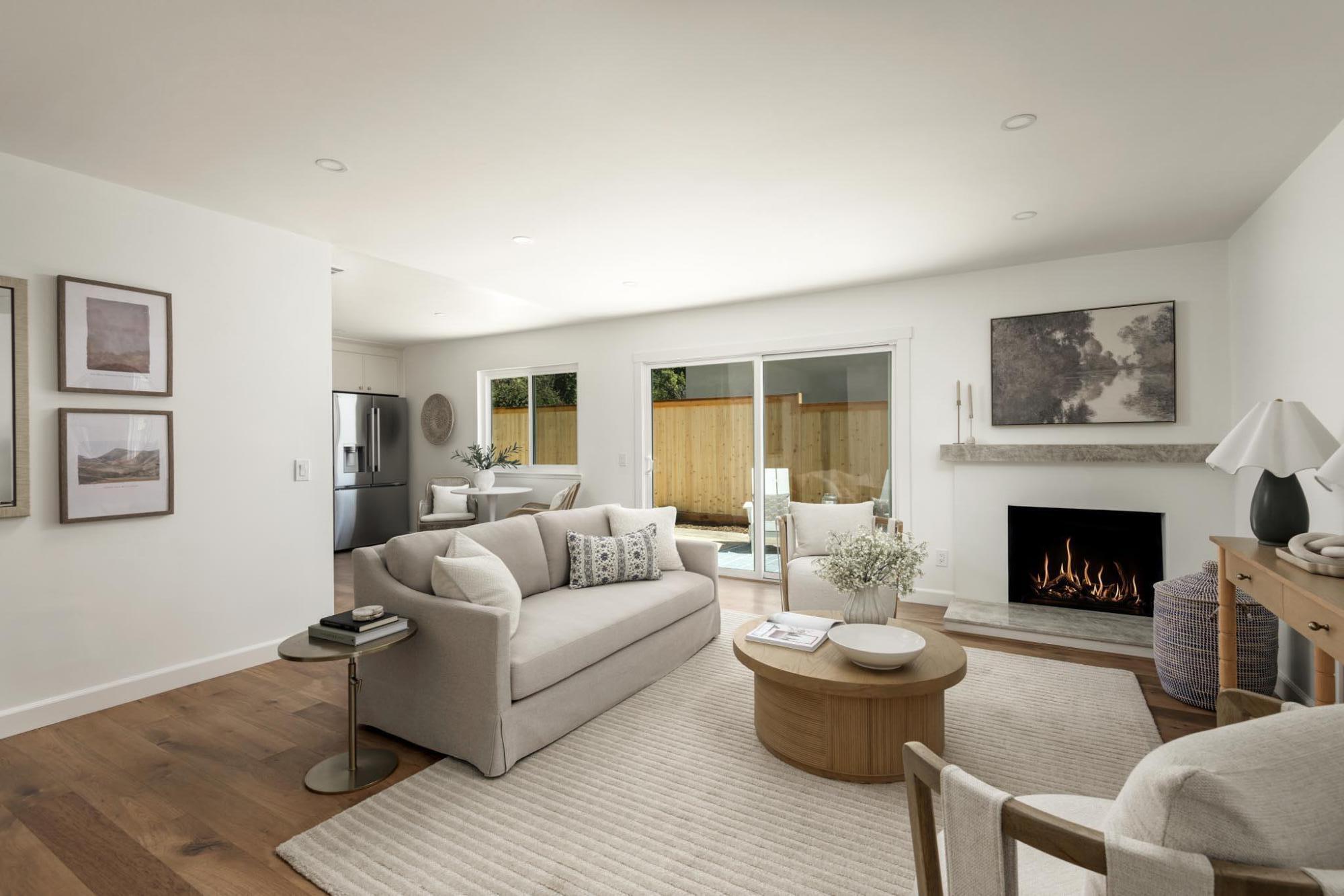 230 Palo Alto Drive