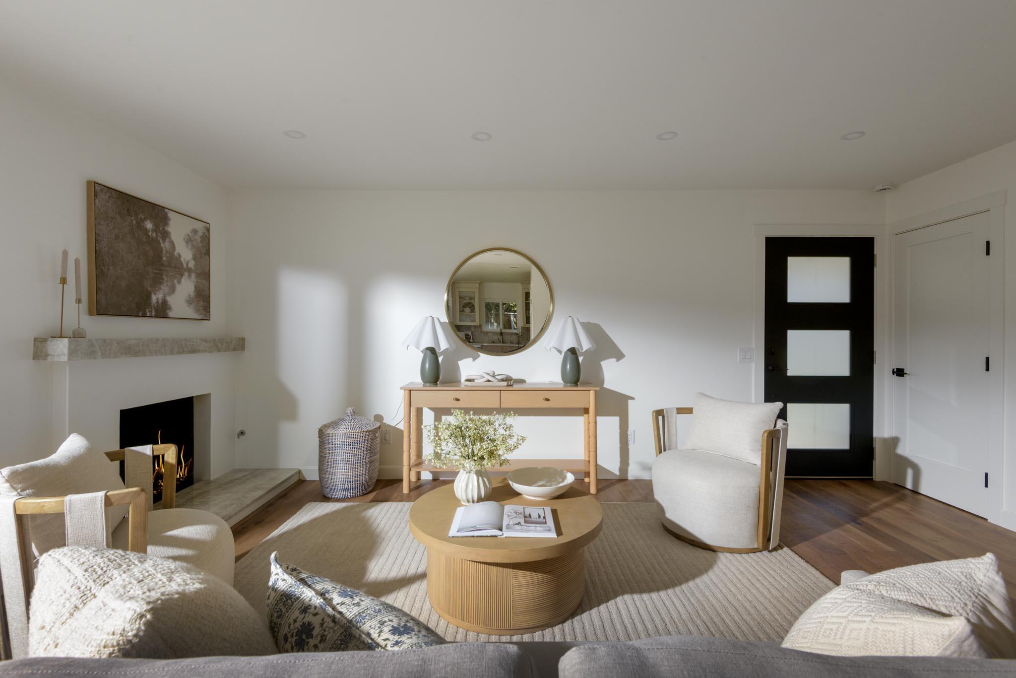 230 Palo Alto Drive