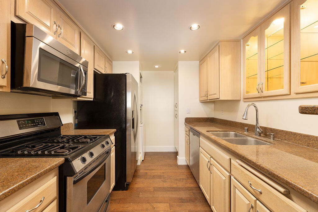 1230 Franciscan Court 1