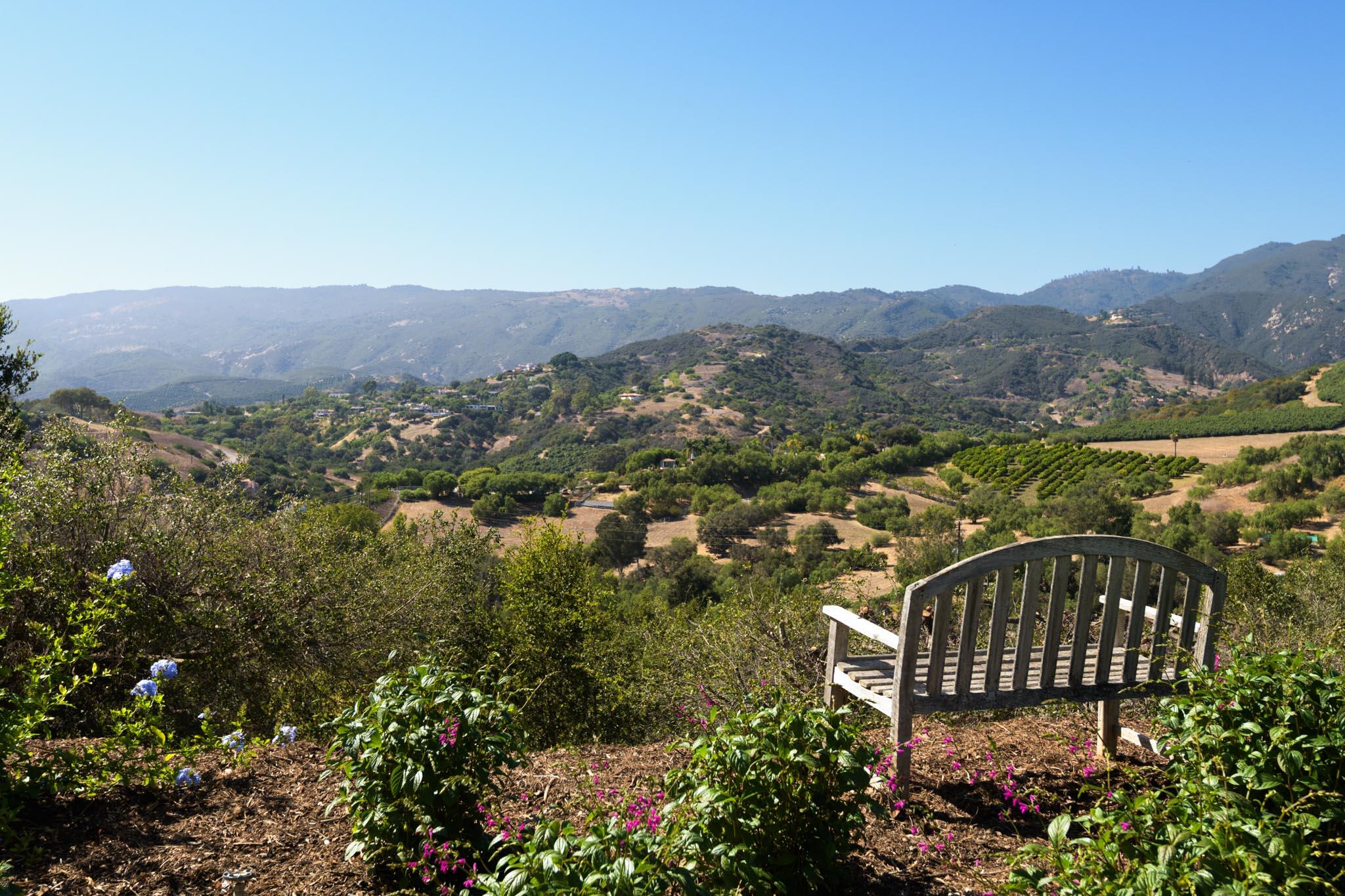 1042 Via Los Padres