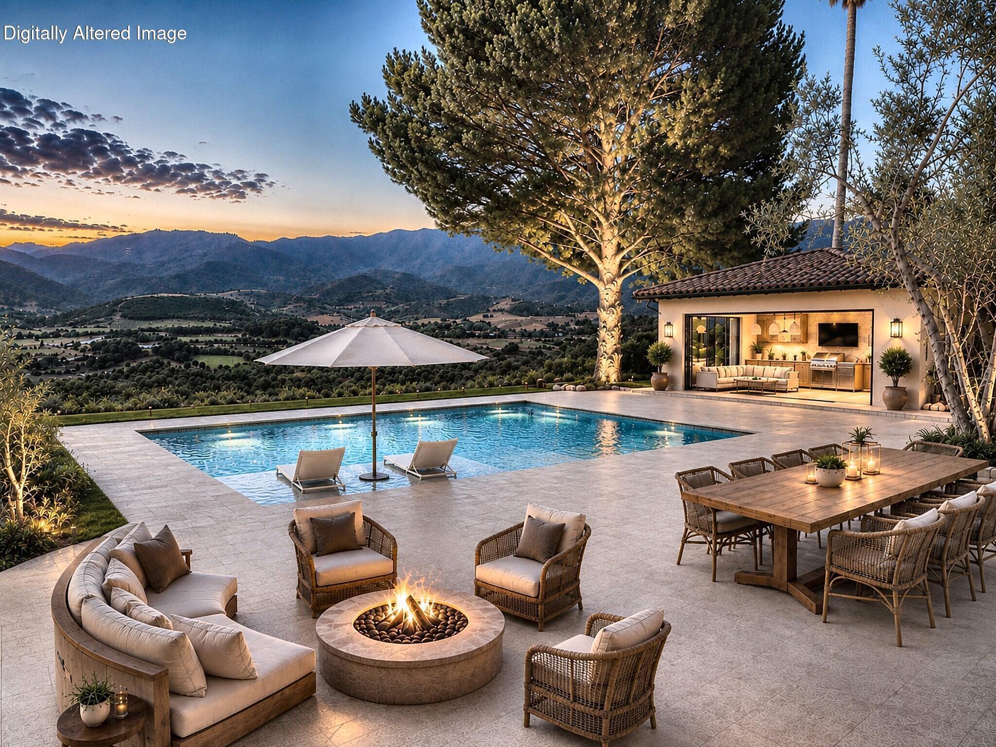 1042 Via Los Padres