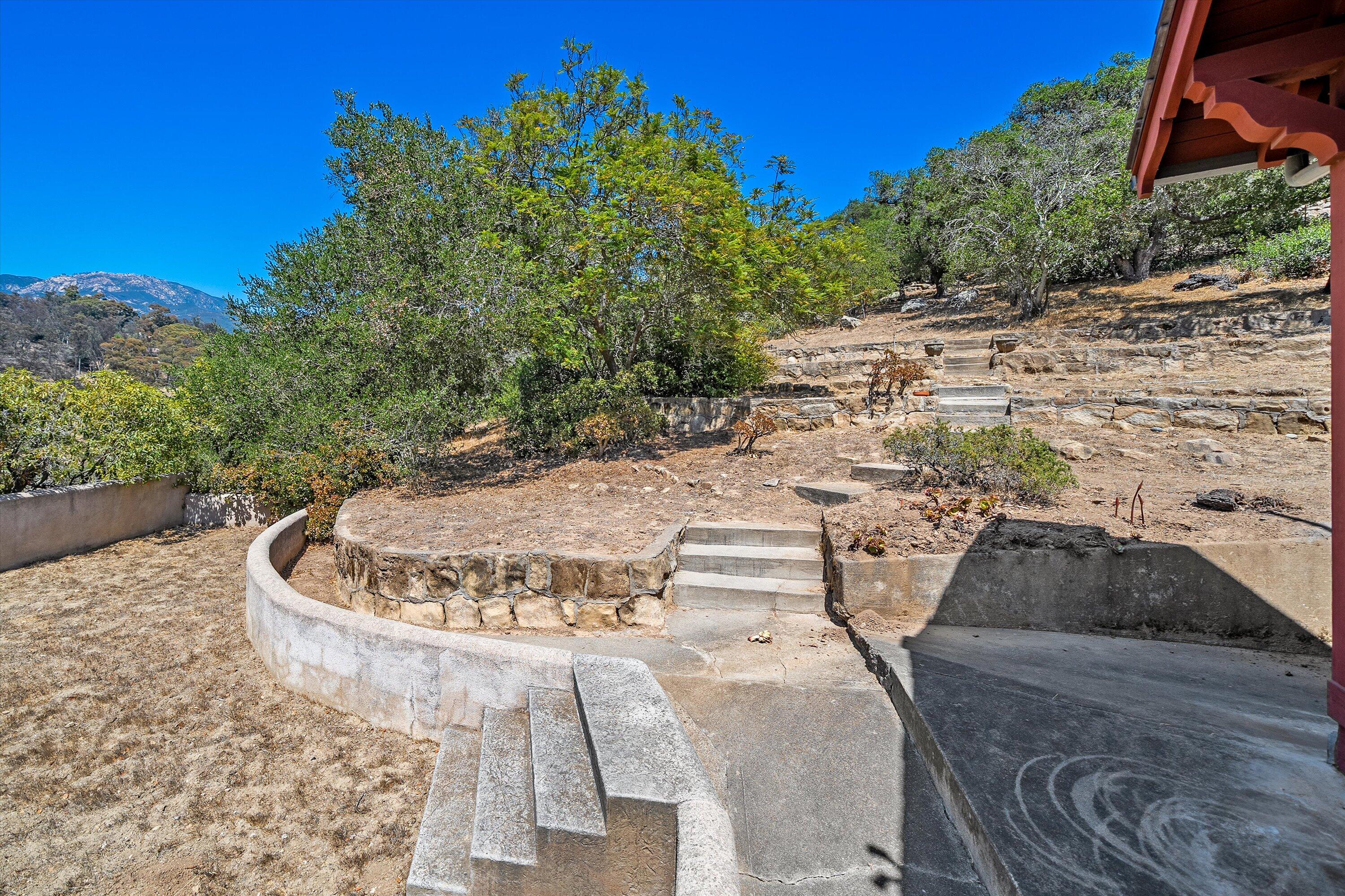 1060 Tremonto Road