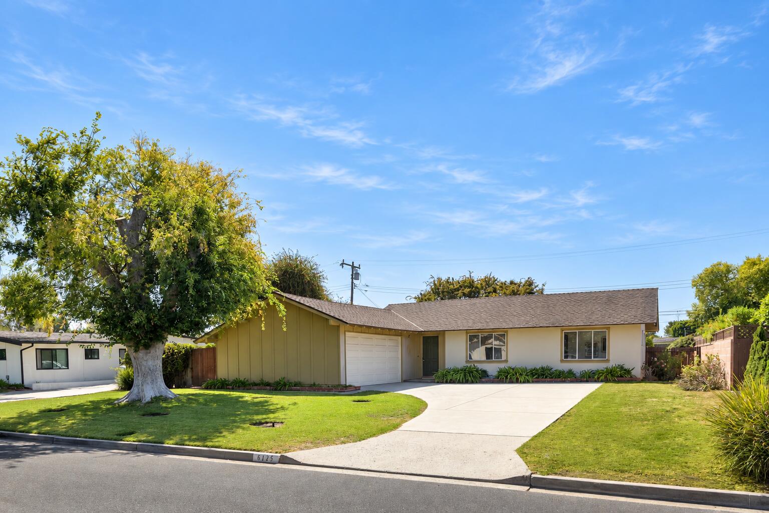 6125 Coloma Drive