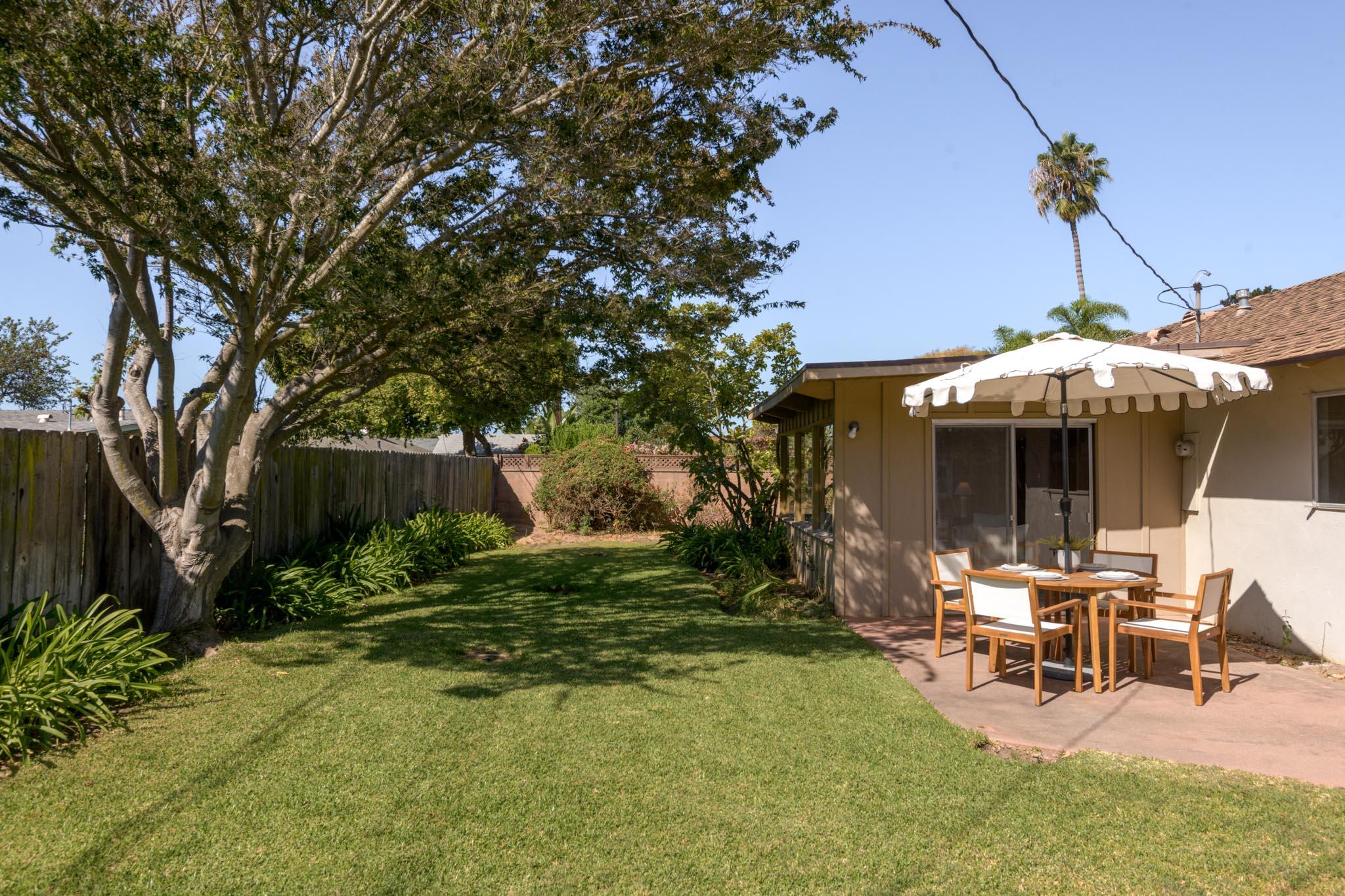 6125 Coloma Drive