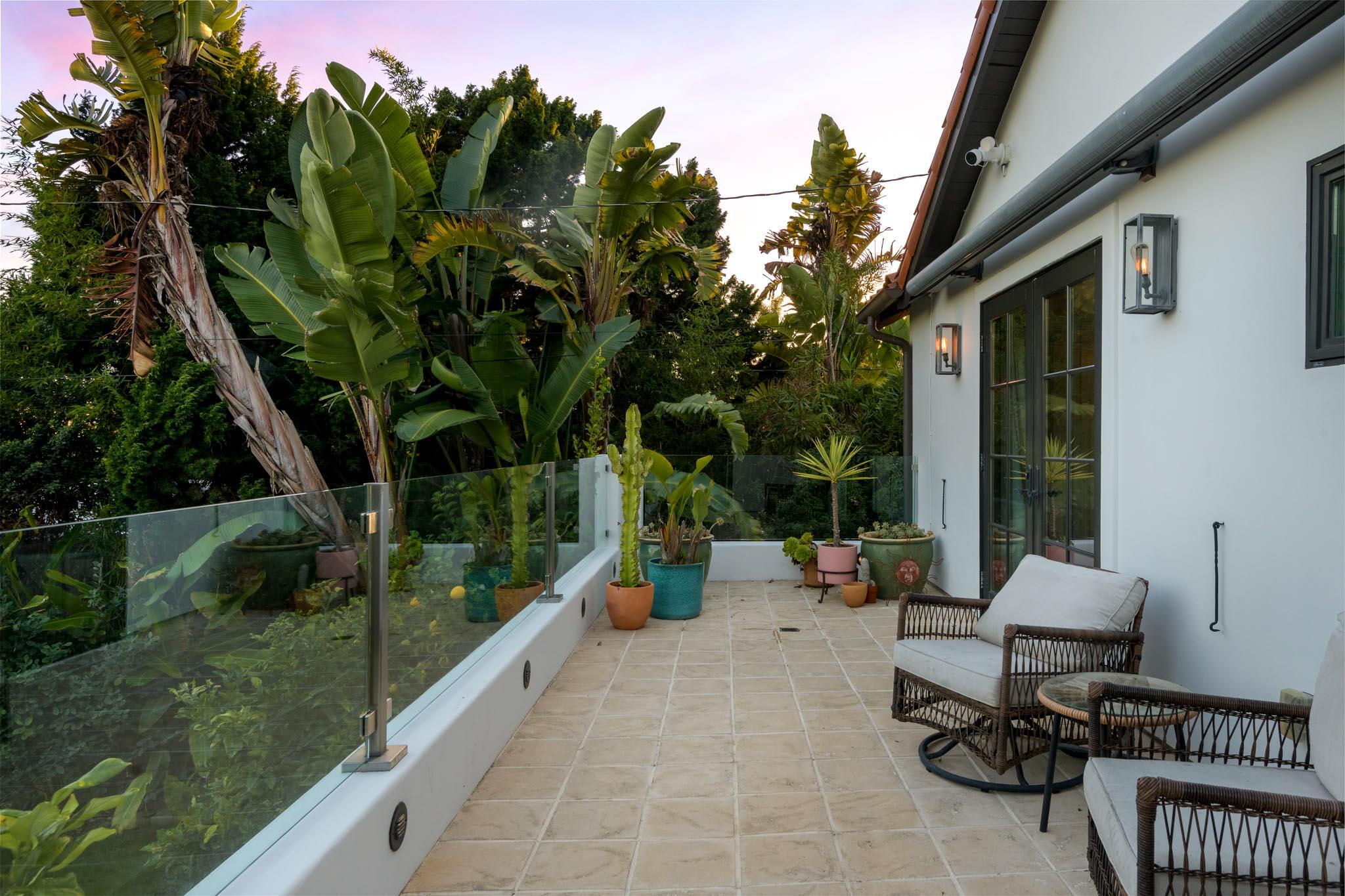 1109 Las Olas Avenue