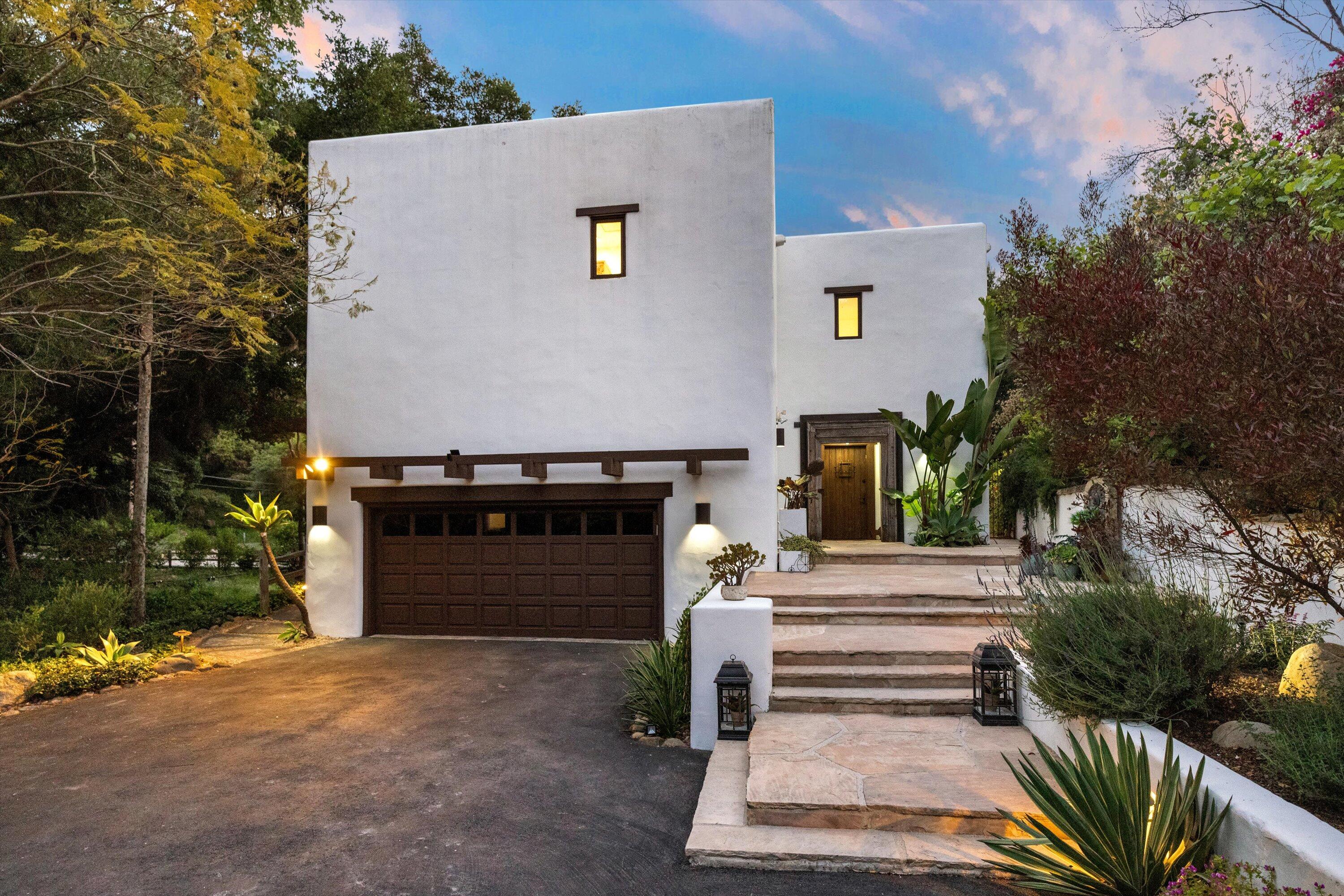 1435 Sycamore Canyon Road