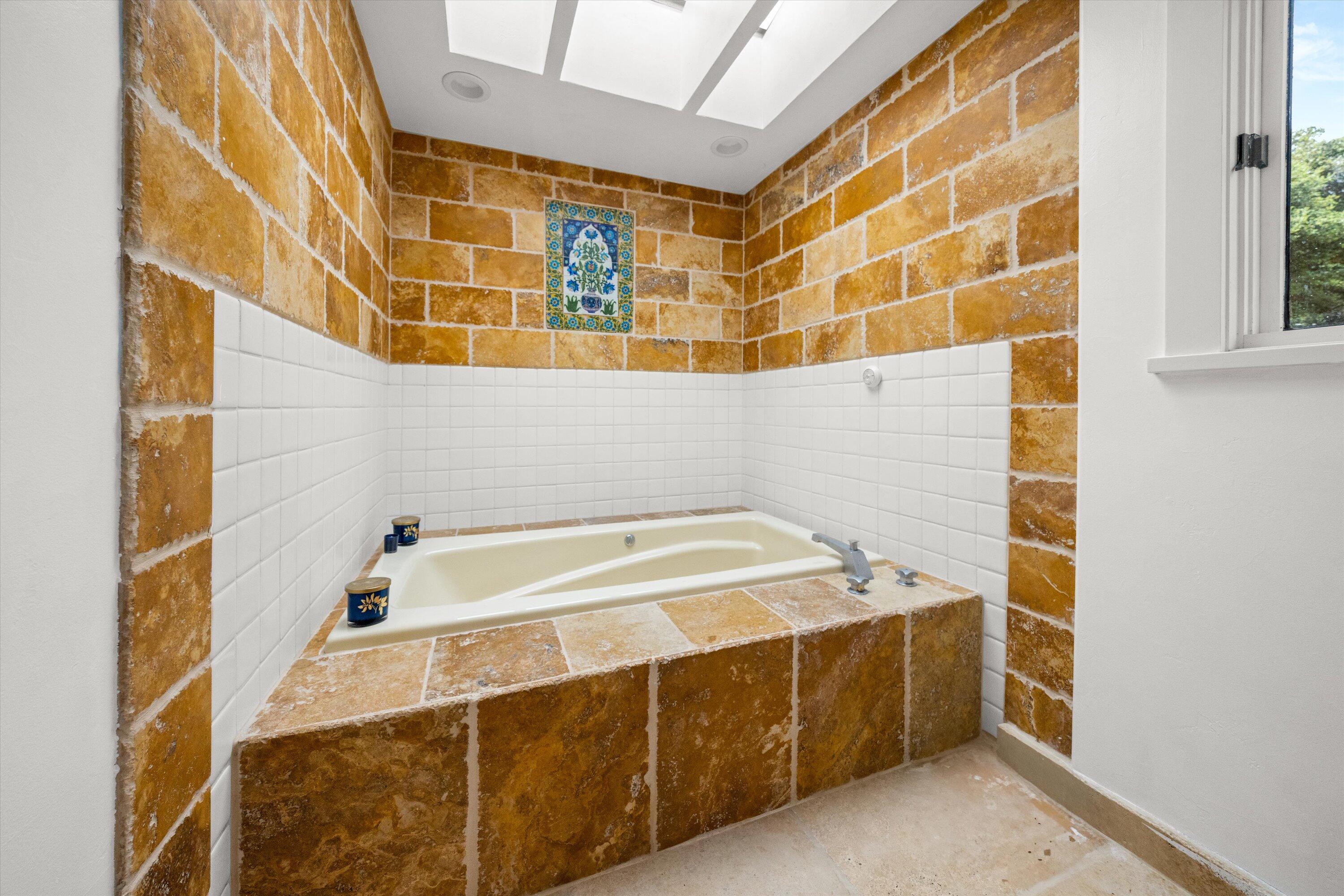 1435 Sycamore Canyon Road