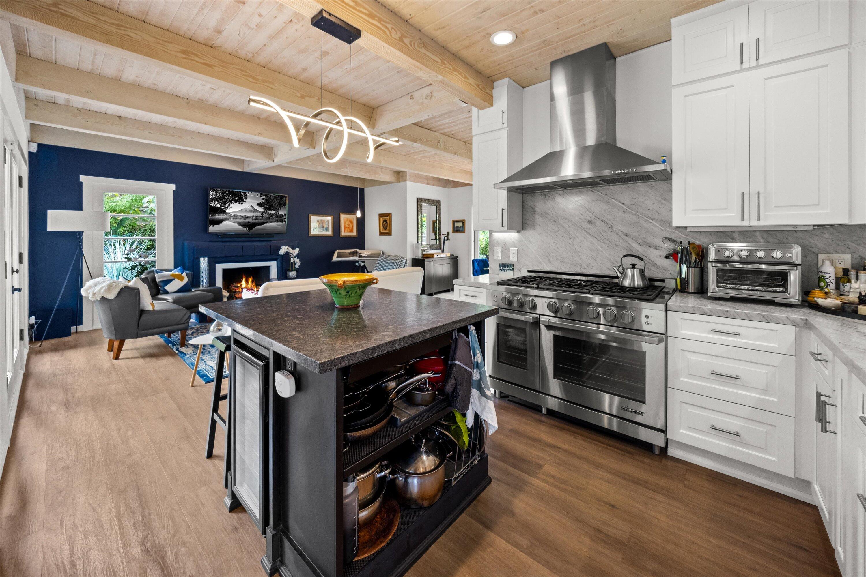 1435 Sycamore Canyon Road