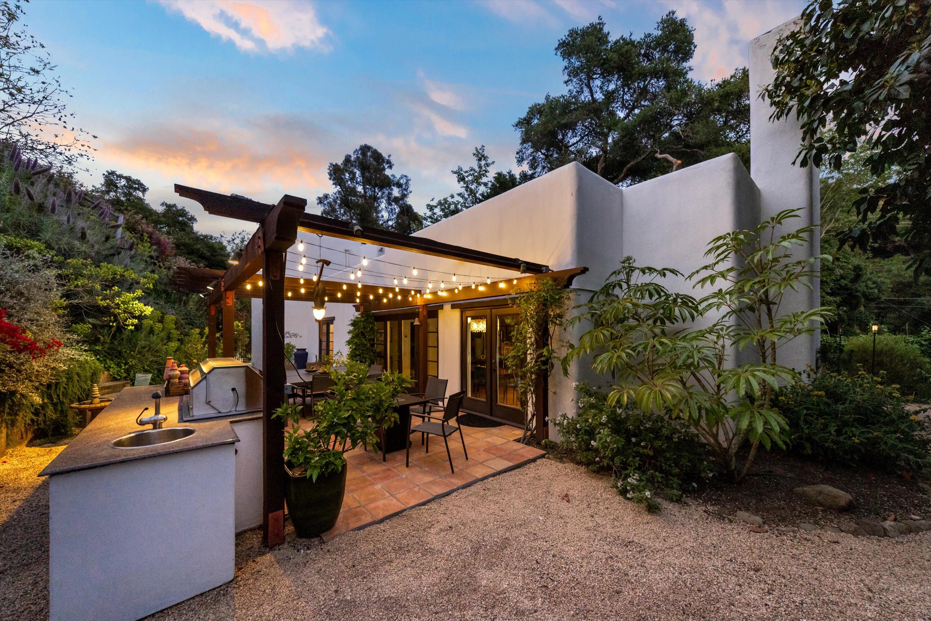 1435 Sycamore Canyon Road