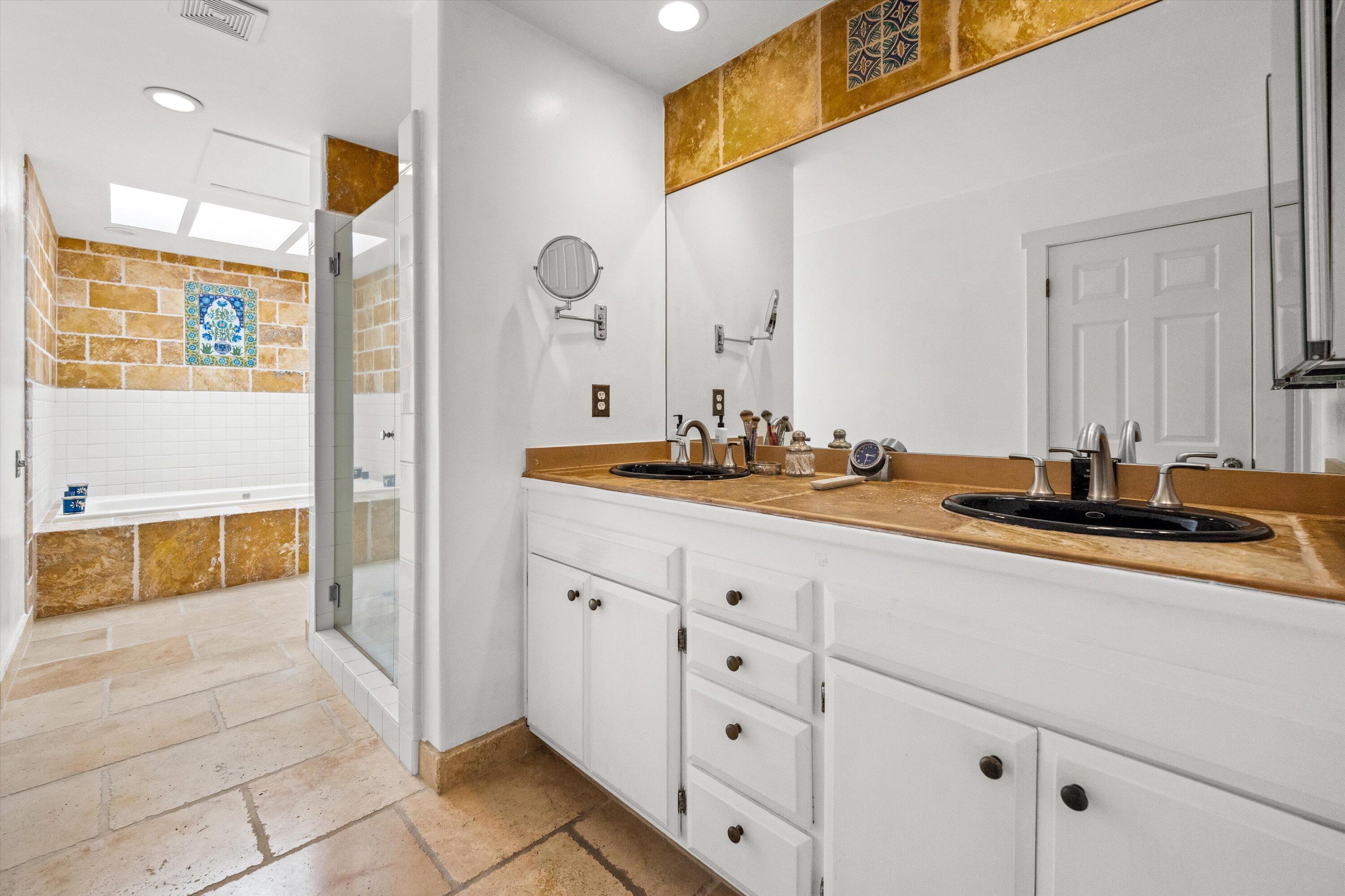 1435 Sycamore Canyon Road